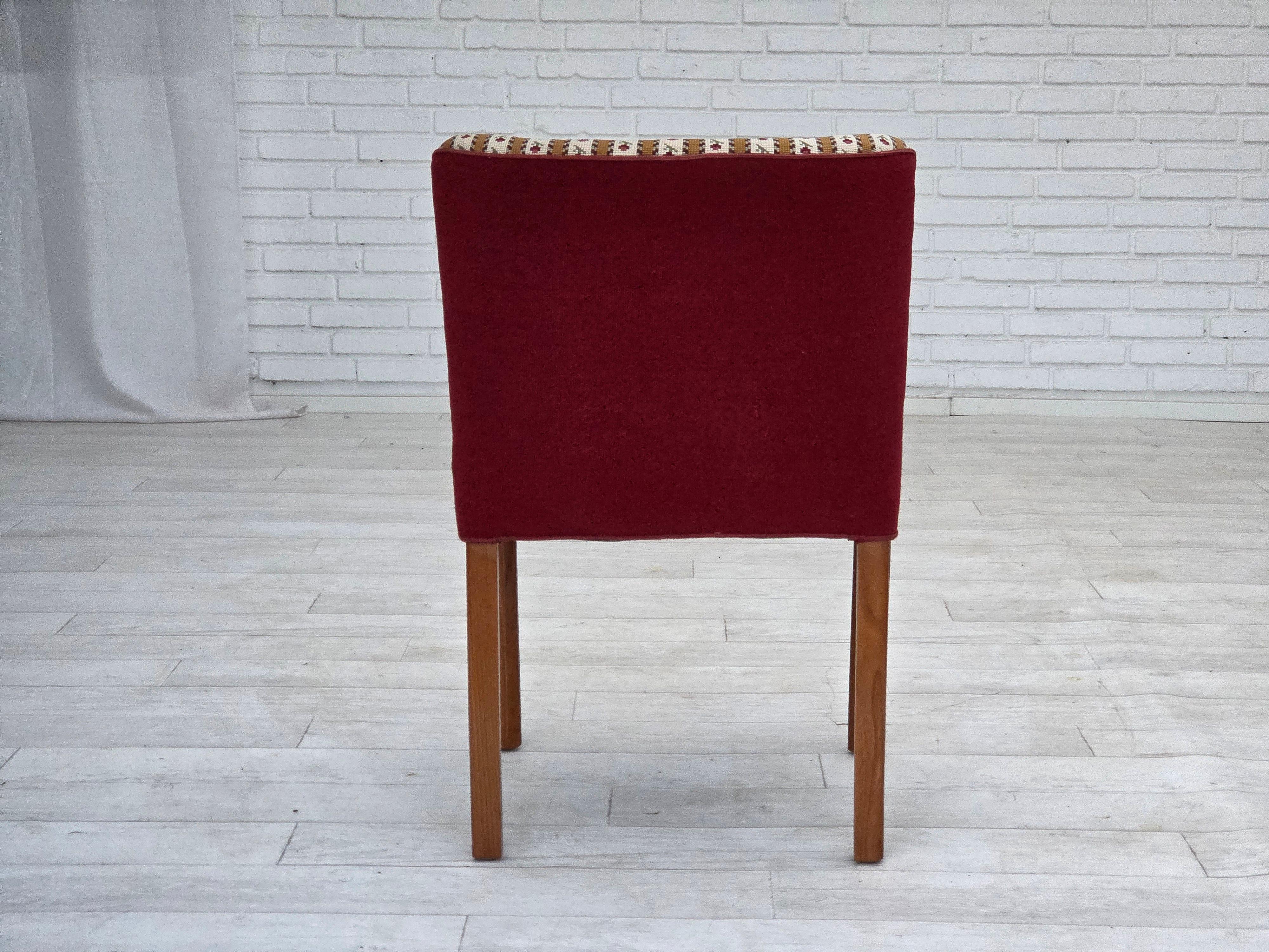 1960s, set of 2 Danish easy chairs, traditional Danish woven wool fabric. For Sale 5