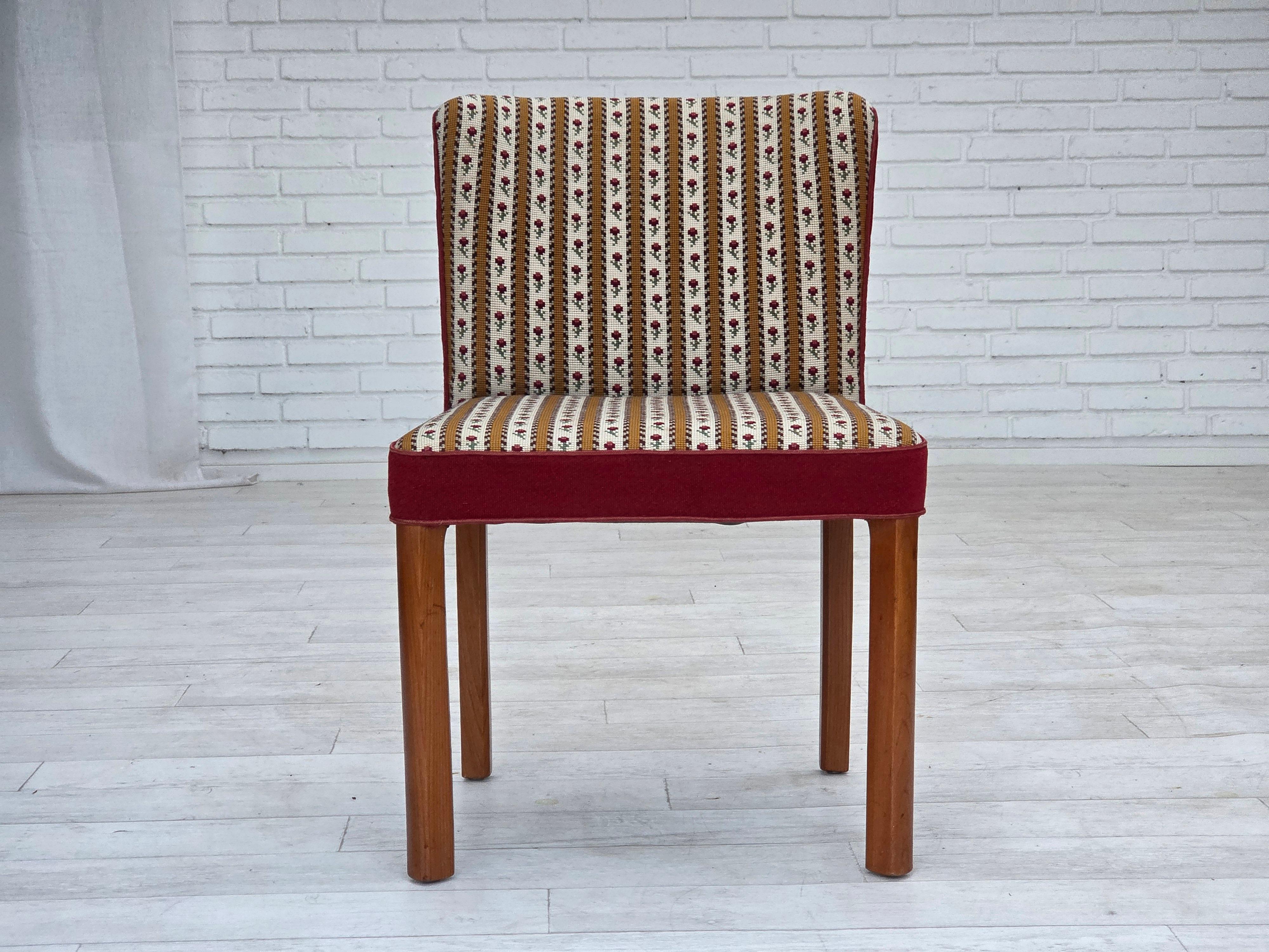 Wool 1960s, set of 2 Danish easy chairs, traditional Danish woven wool fabric. For Sale