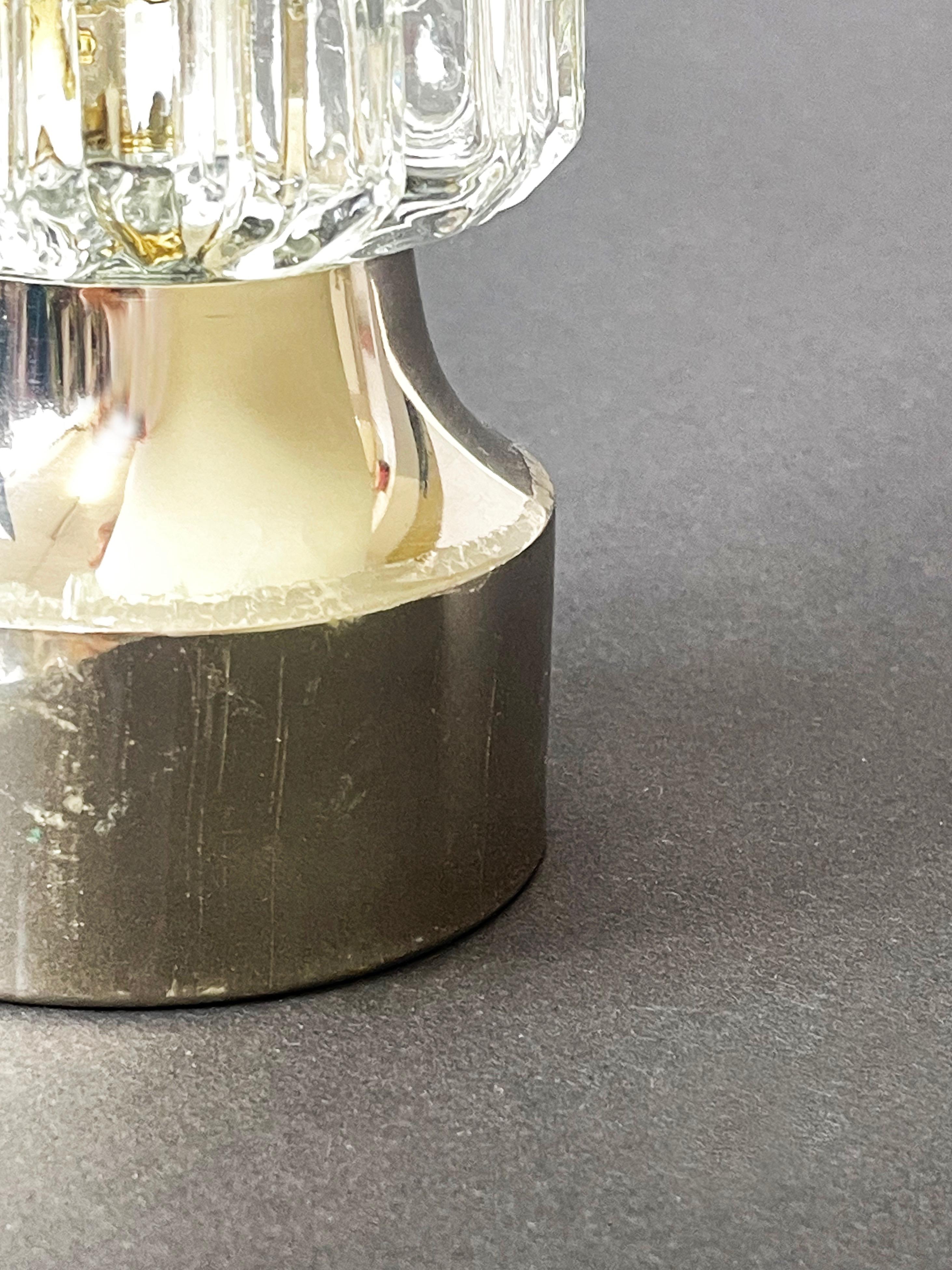 Juego de 2 lámparas de sobremesa de cristal Rocky Ice de los años 60, base cromada, Alemania de mediados de siglo en venta 3