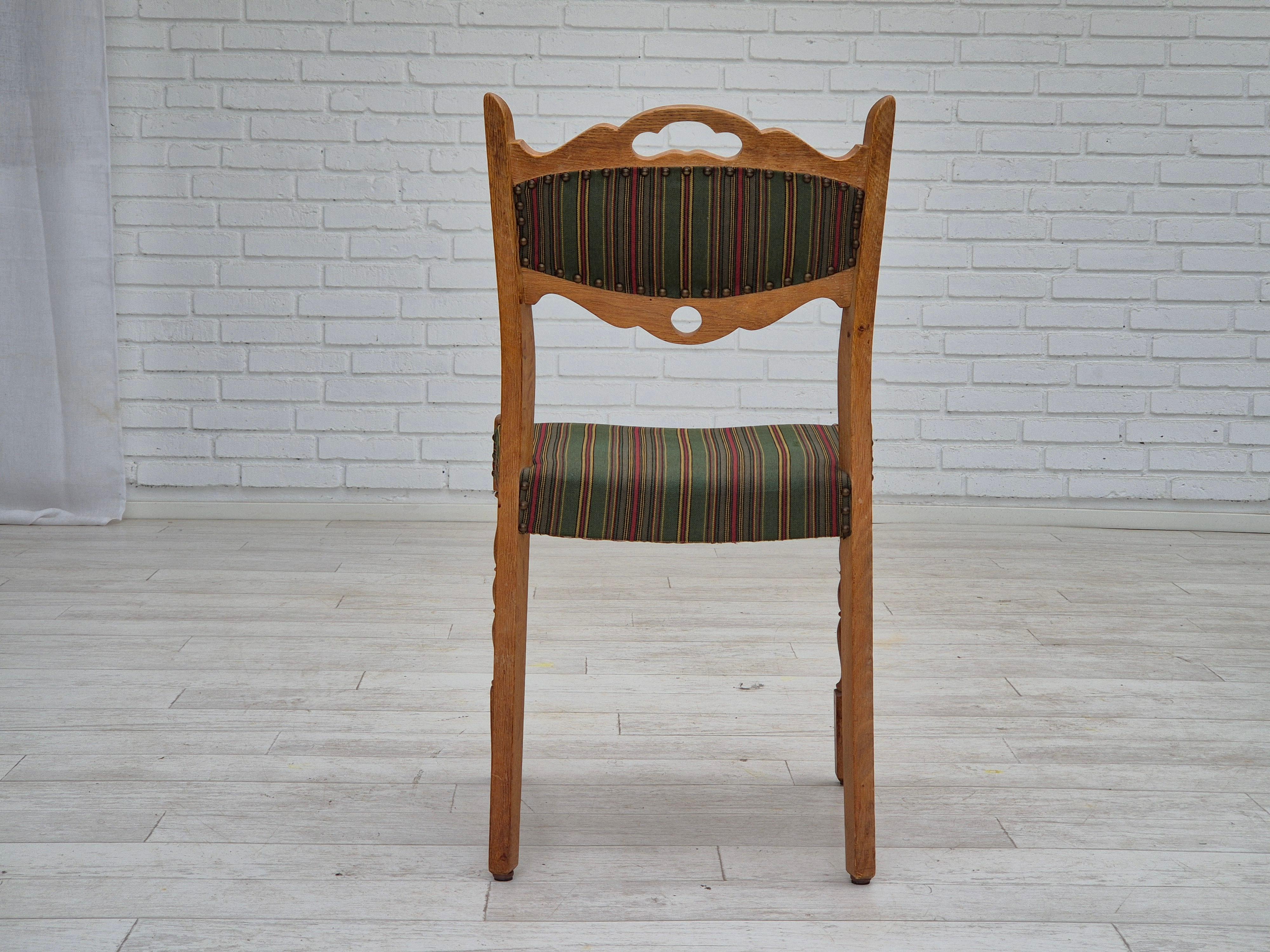 1960s, set of 3 dining Danish chairs, original condition, furniture wool, oak. 4