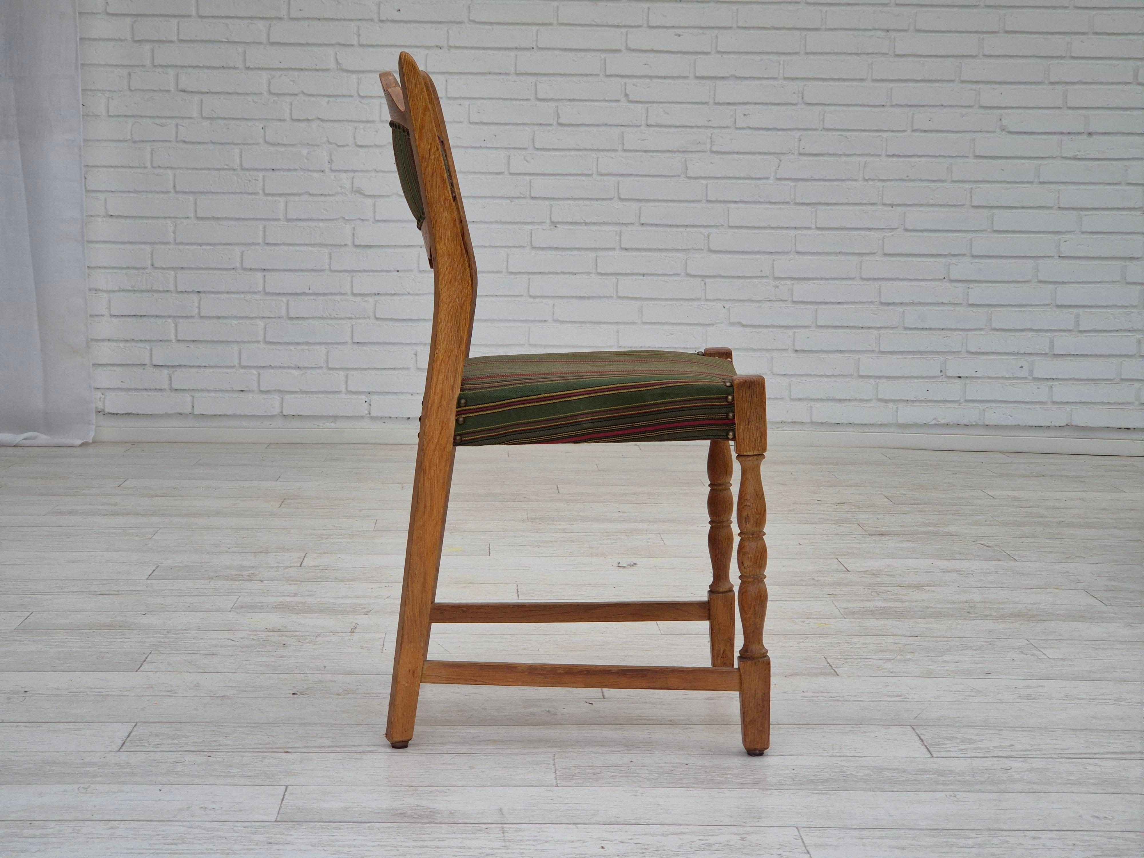 1960s, set of 3 dining Danish chairs, original condition, furniture wool, oak. 2