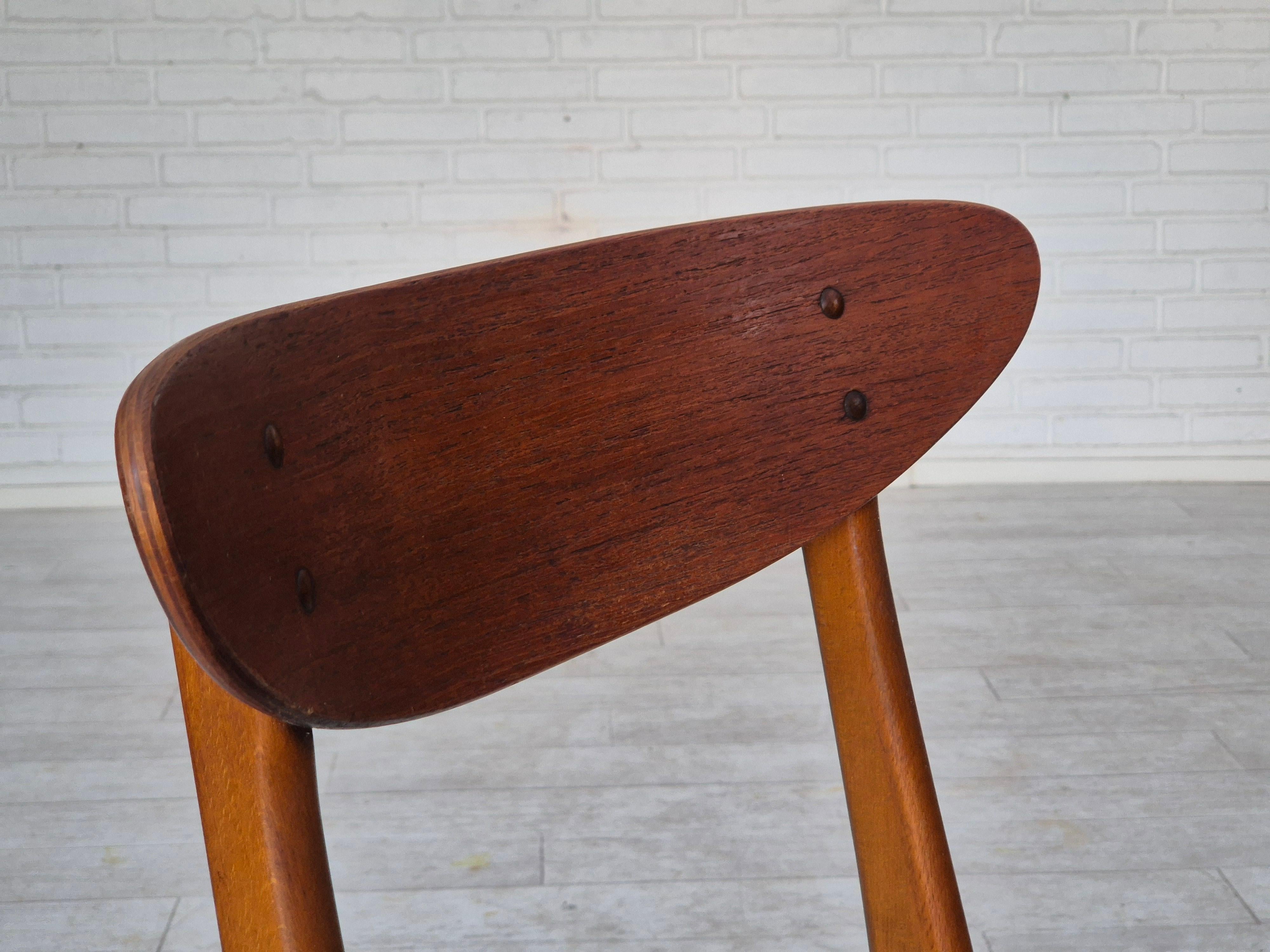Anni '60, set di 4 sedie da pranzo danesi di Wood Wood, in legno di teak curvato, tappezzate. in vendita 5
