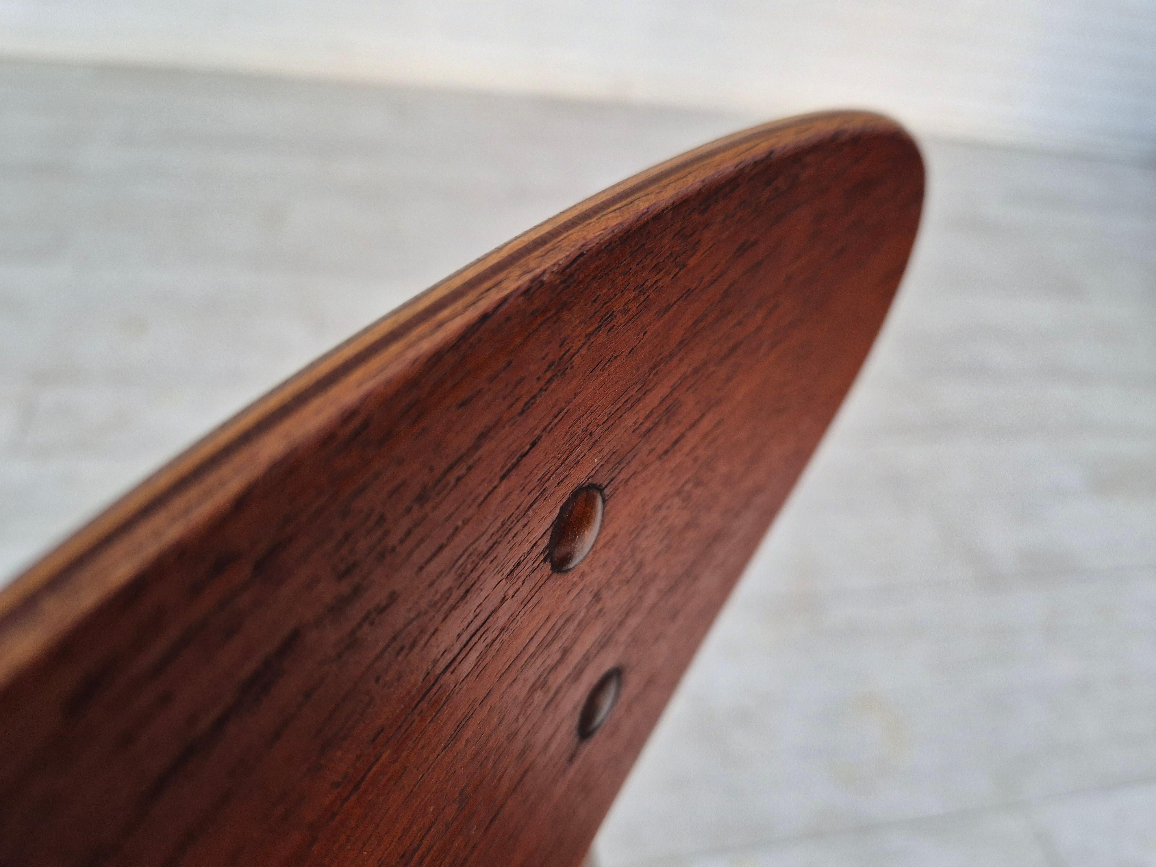 Anni '60, set di 4 sedie da pranzo danesi di Wood Wood, in legno di teak curvato, tappezzate. in vendita 8