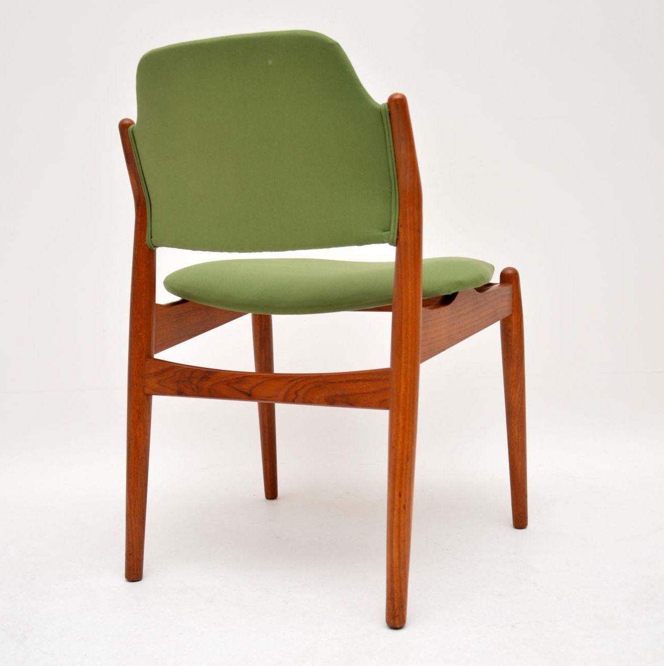 1960s Set of 4 Danish Teak Dining Chairs by Arne Vodder 7
