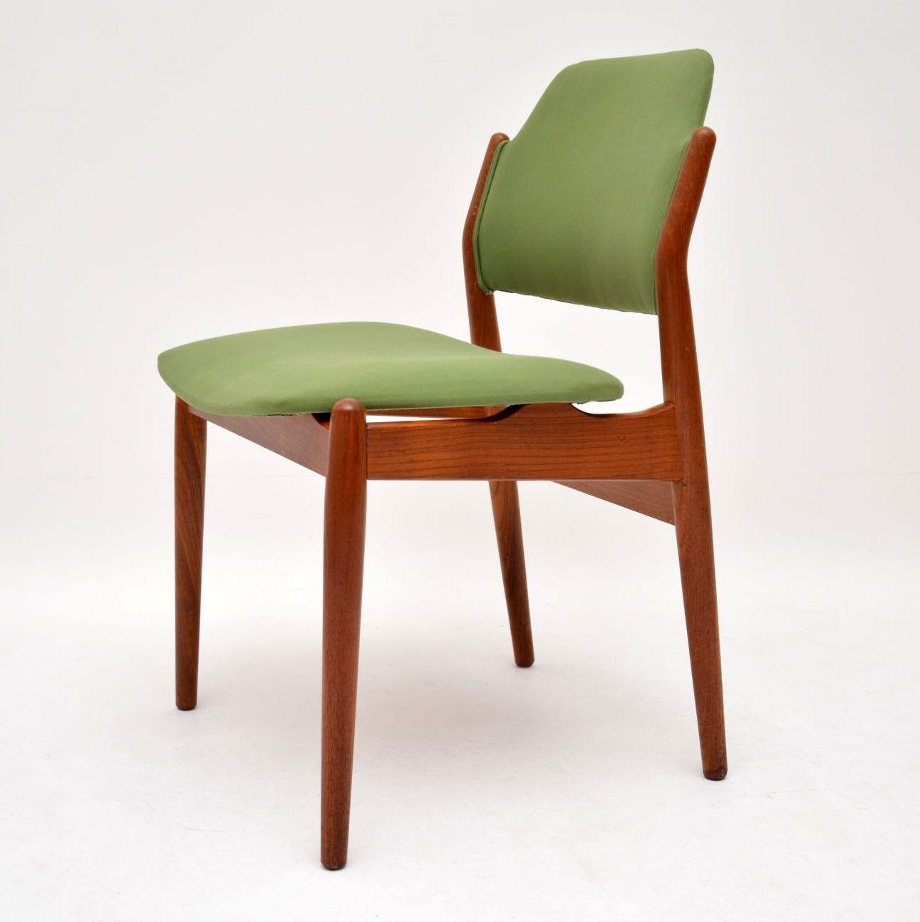 1960s Set of 4 Danish Teak Dining Chairs by Arne Vodder 4