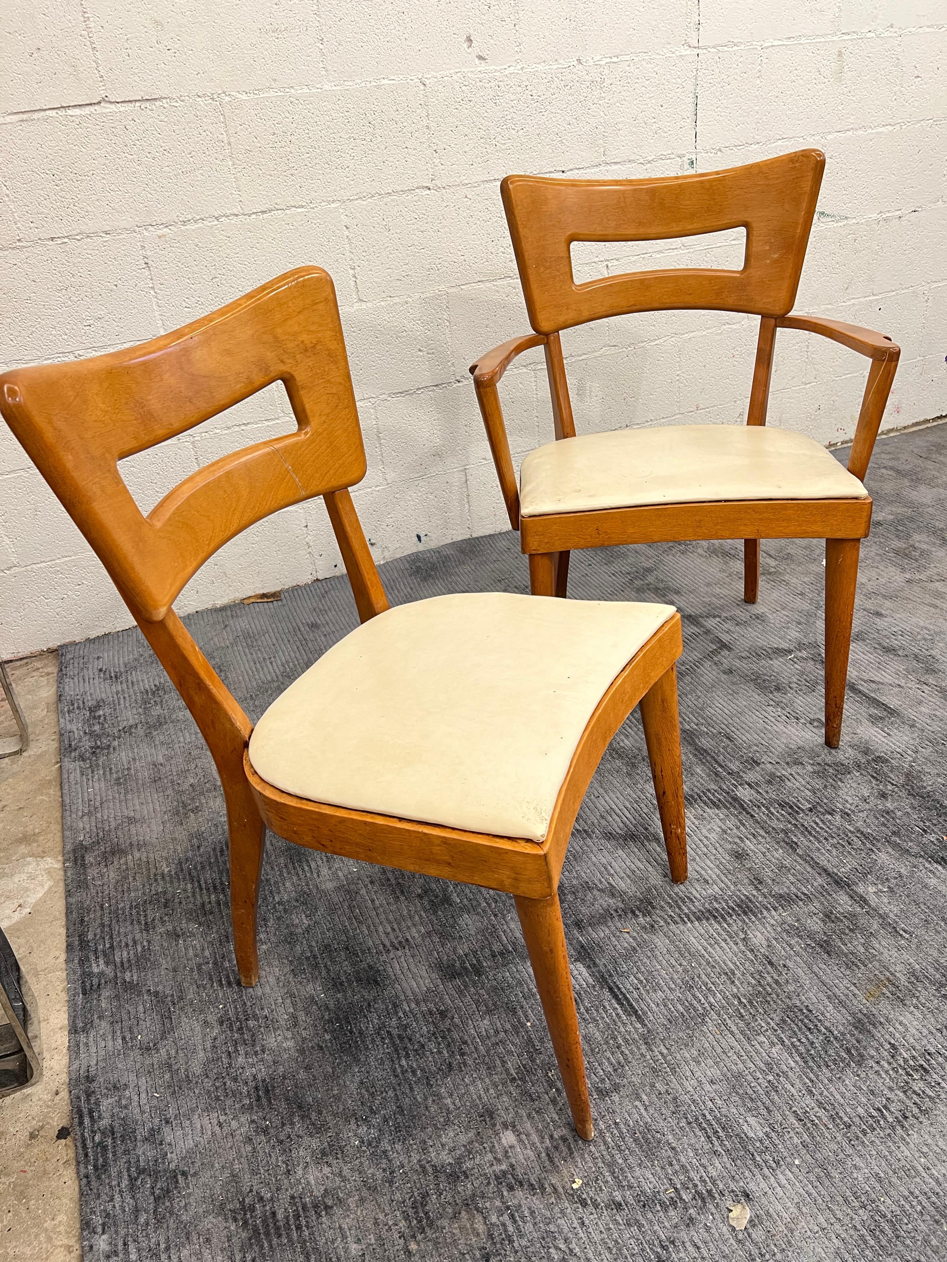 1960s Set of 4 Heywood Wakefield Dog bone Dining Chair In Distressed Condition For Sale In Los Angeles, CA