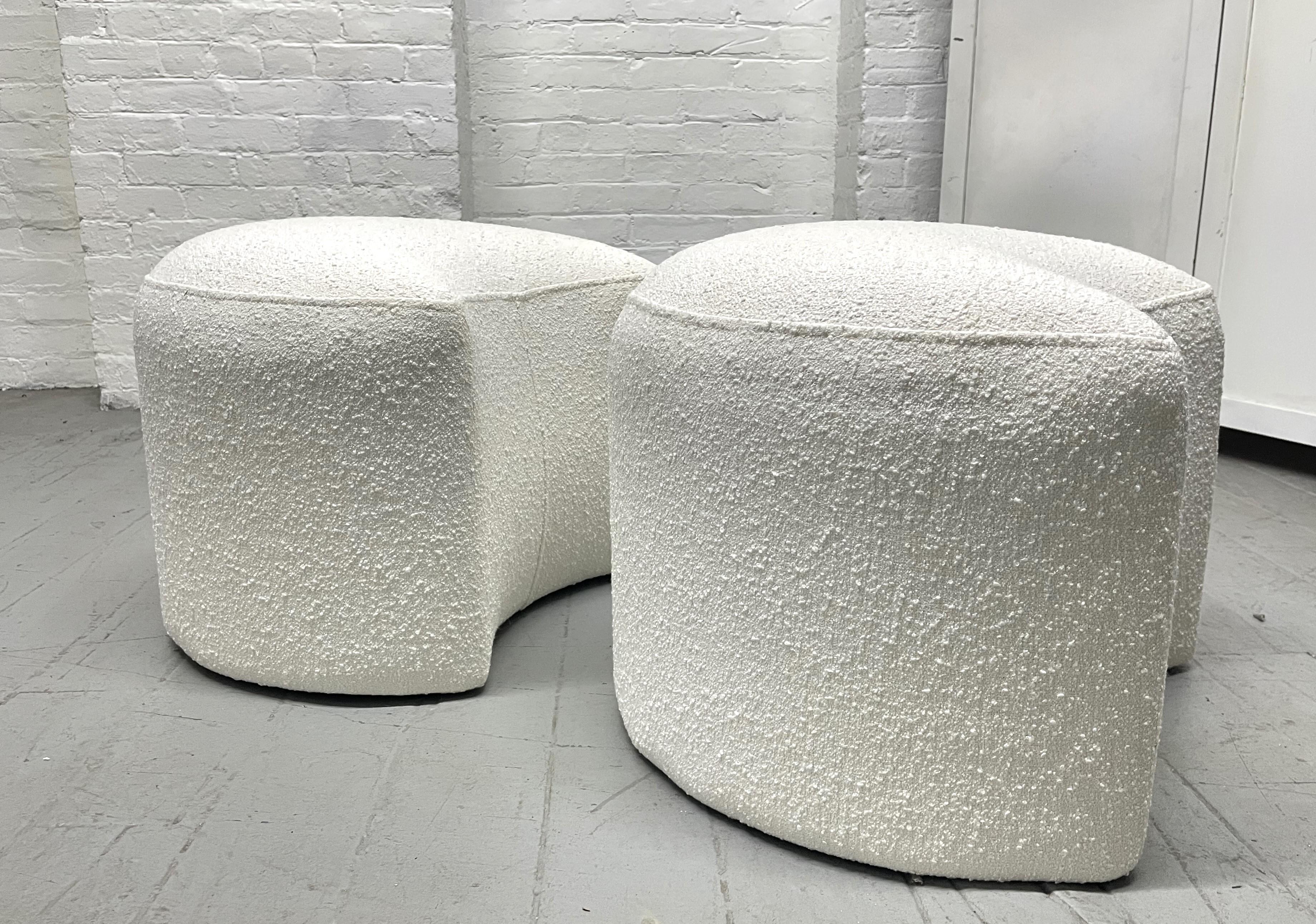 Mid-Century Modern 1960s Set of 4 Nesting Stools in Boucle For Sale