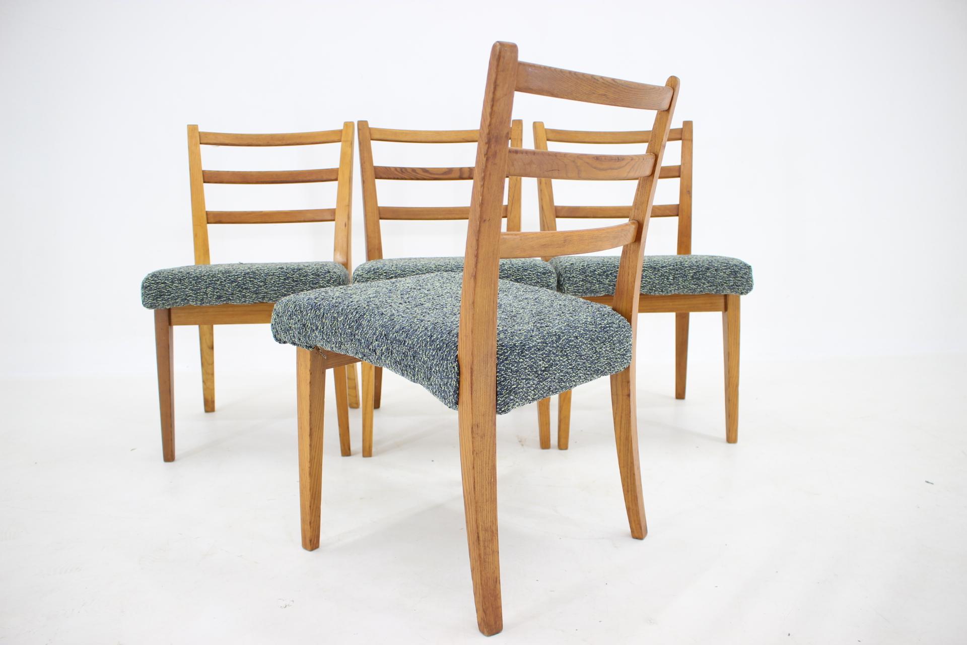 1960s Set of 4 Oak Dining Chairs, Czechoslovakia For Sale 4