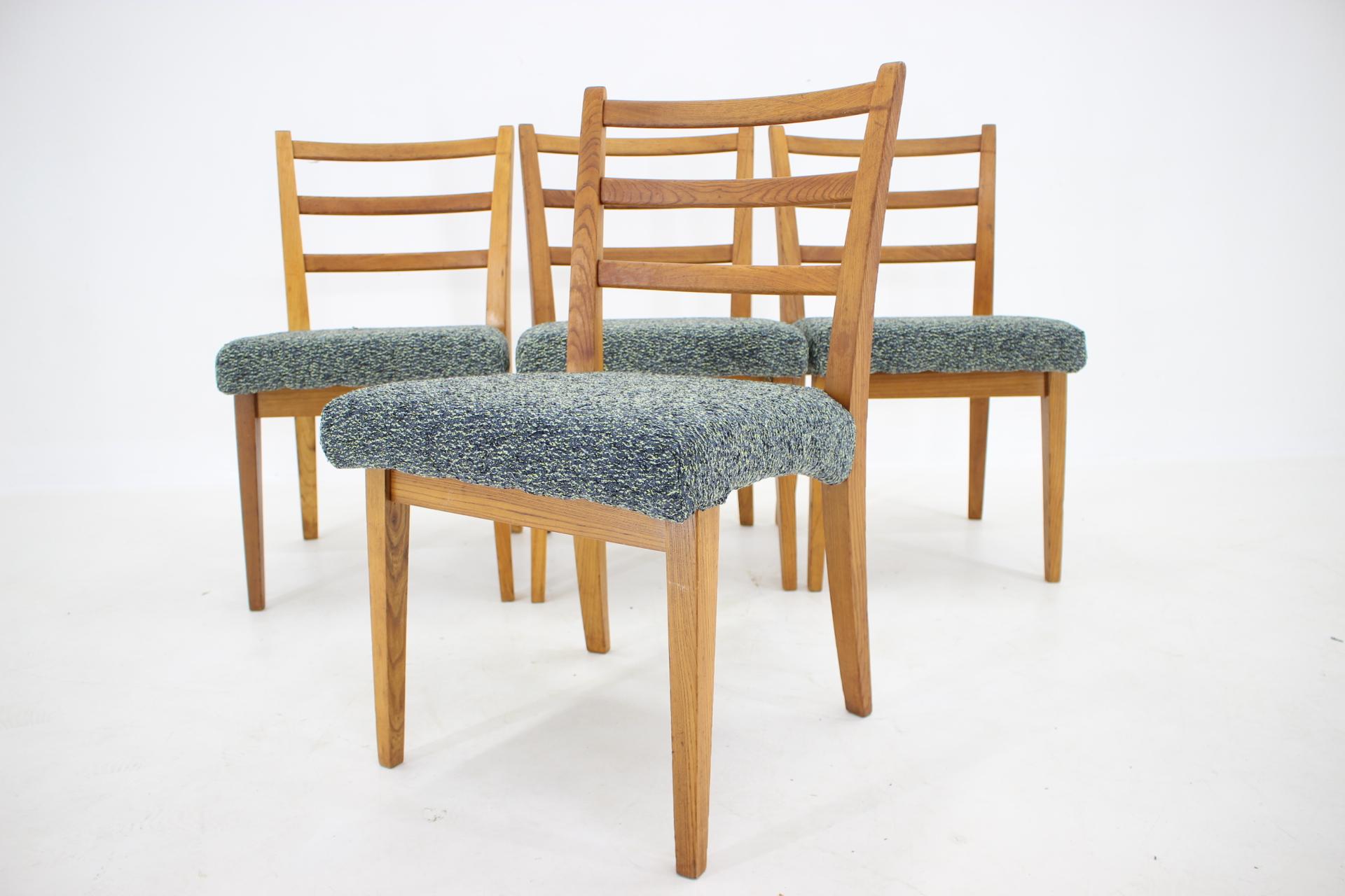 1960s Set of 4 Oak Dining Chairs, Czechoslovakia For Sale 6