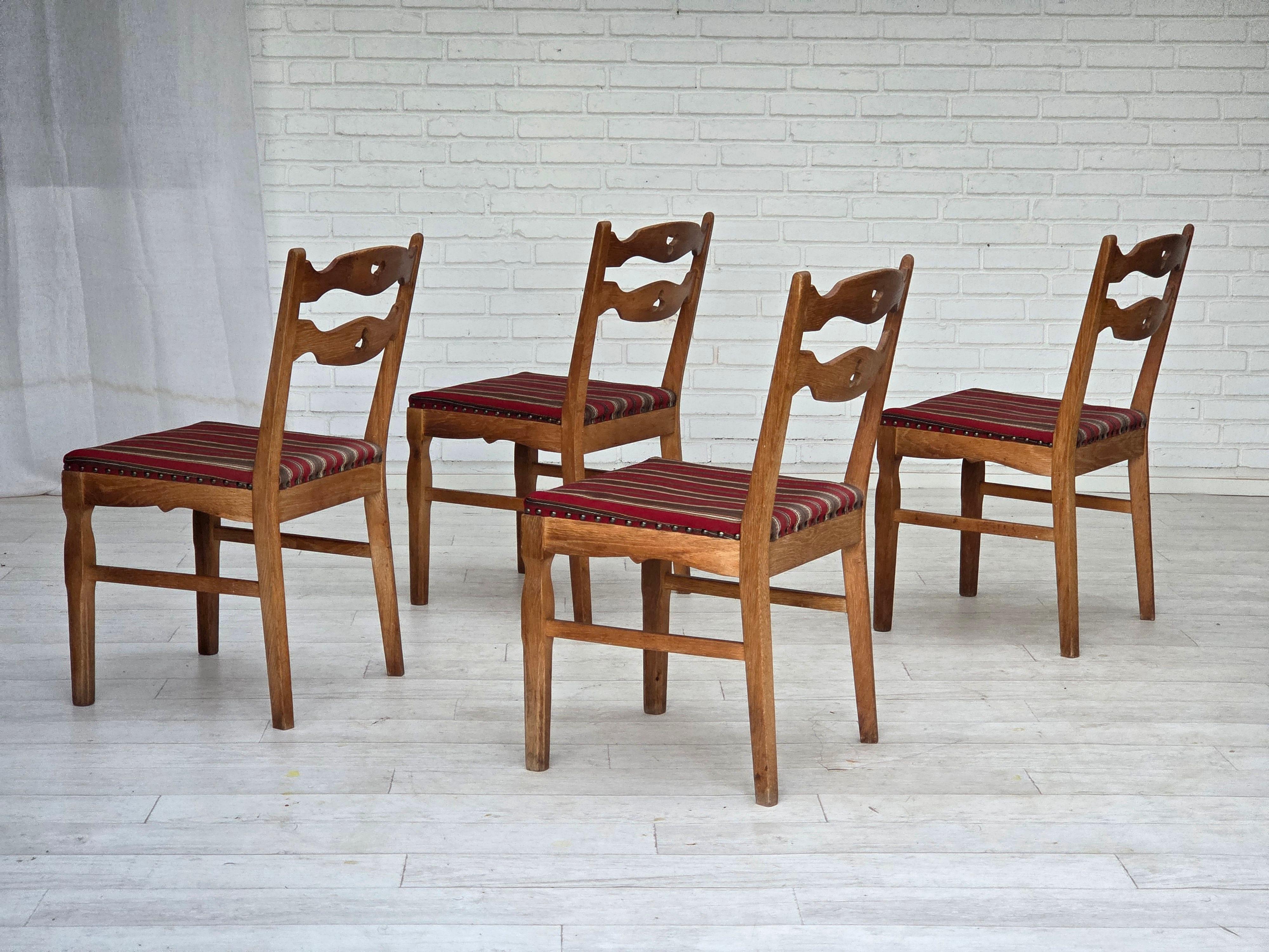 1960s, set of 4 pcs Danish dining chairs, furniture wool, solid oak wood. in vendita 2