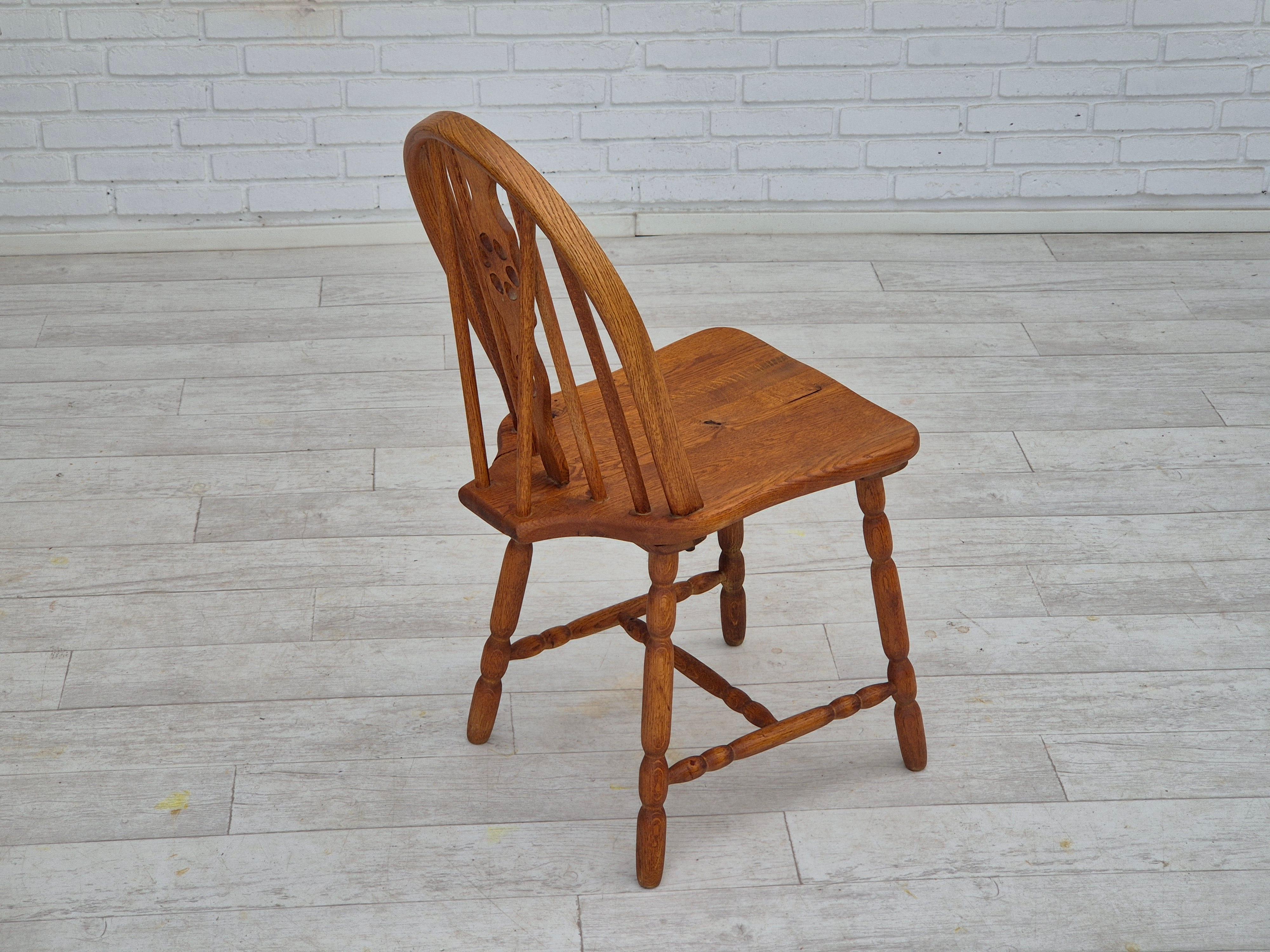 1960er Jahre, Satz von 4 skandinavischen Esszimmerstühlen aus massivem Eichenholz, original. im Angebot 4