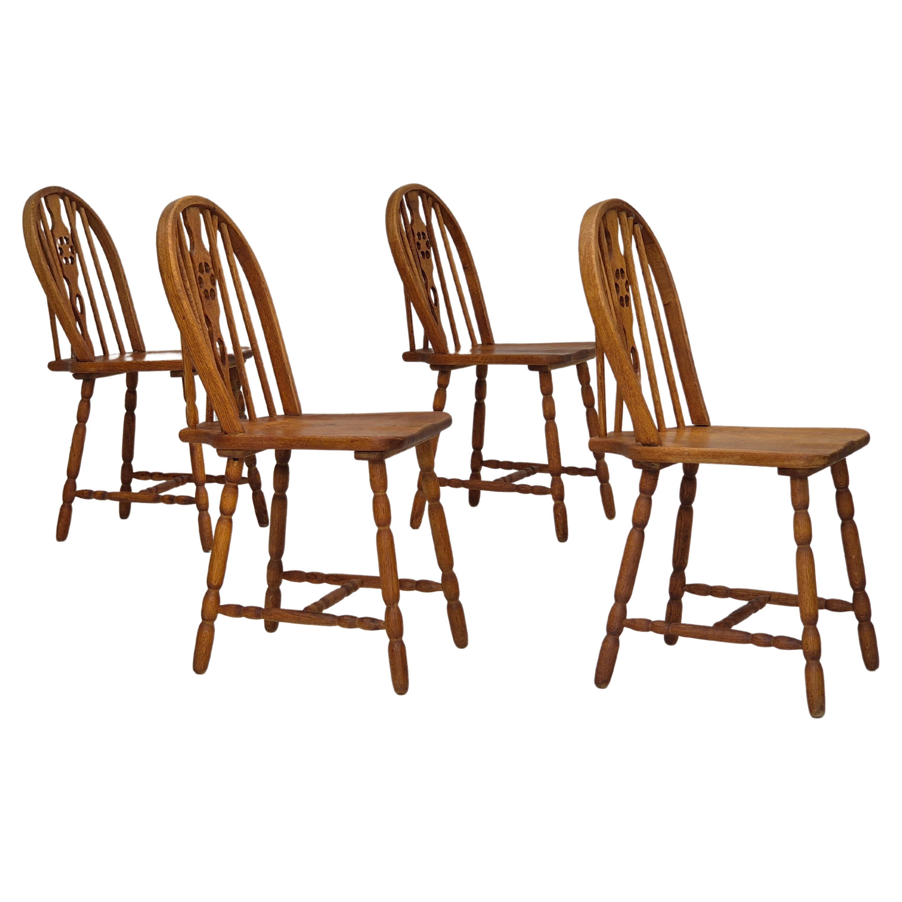 1960s, set of 4 scandinavian dining chairs in solid oak wood, original.