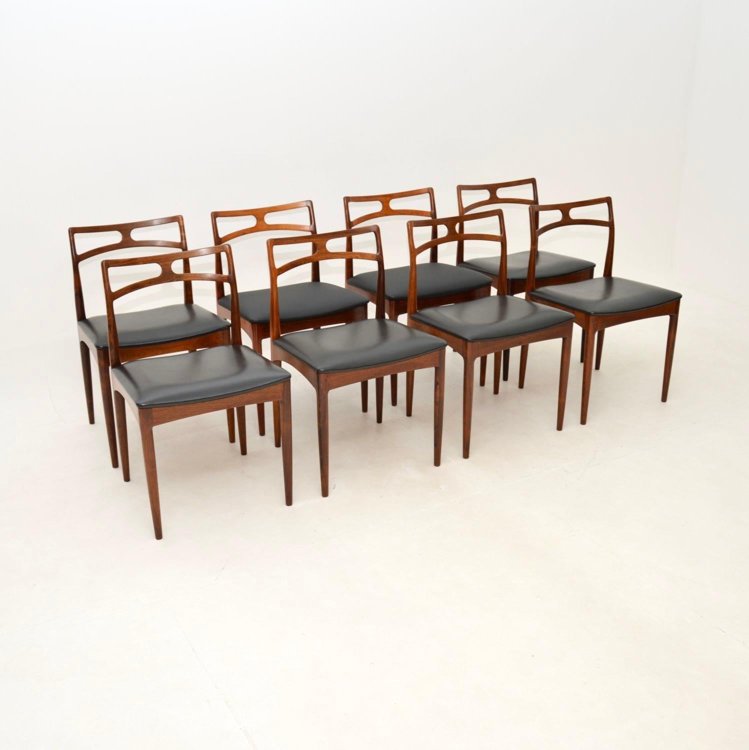A stunning set of six vintage model 94 dining chairs, designed by Johannes Andersen for Christian Linneberg. These were made in Denmark, they date from the 1960’s.

The quality is superb, these have a stylish and very elegant design. They are