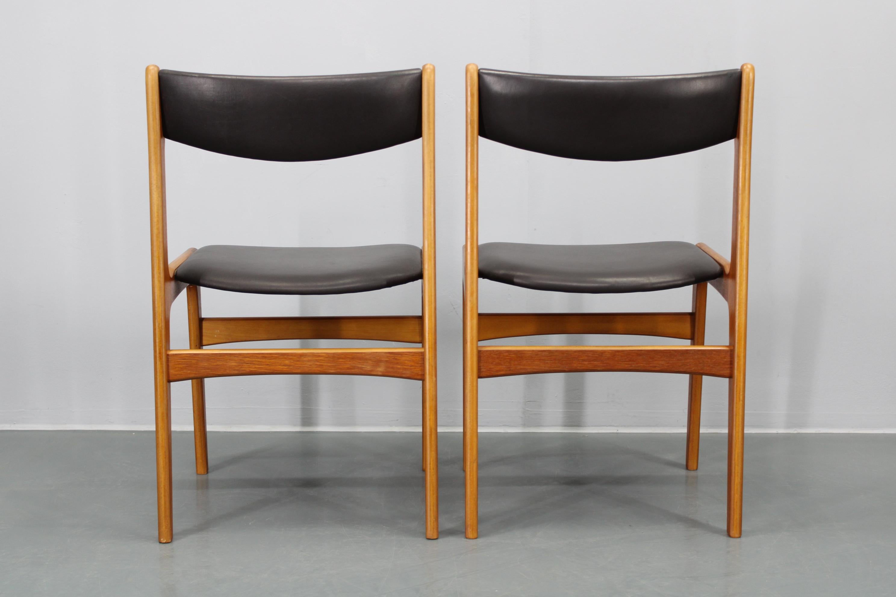 Set di 6 sedie da pranzo in teak anni '60 in similpelle, Danimarca in vendita 12