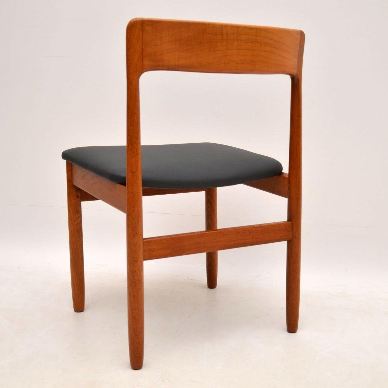 Mid-20th Century 1960s Set of 6 Vintage Teak Dining Chairs by Younger