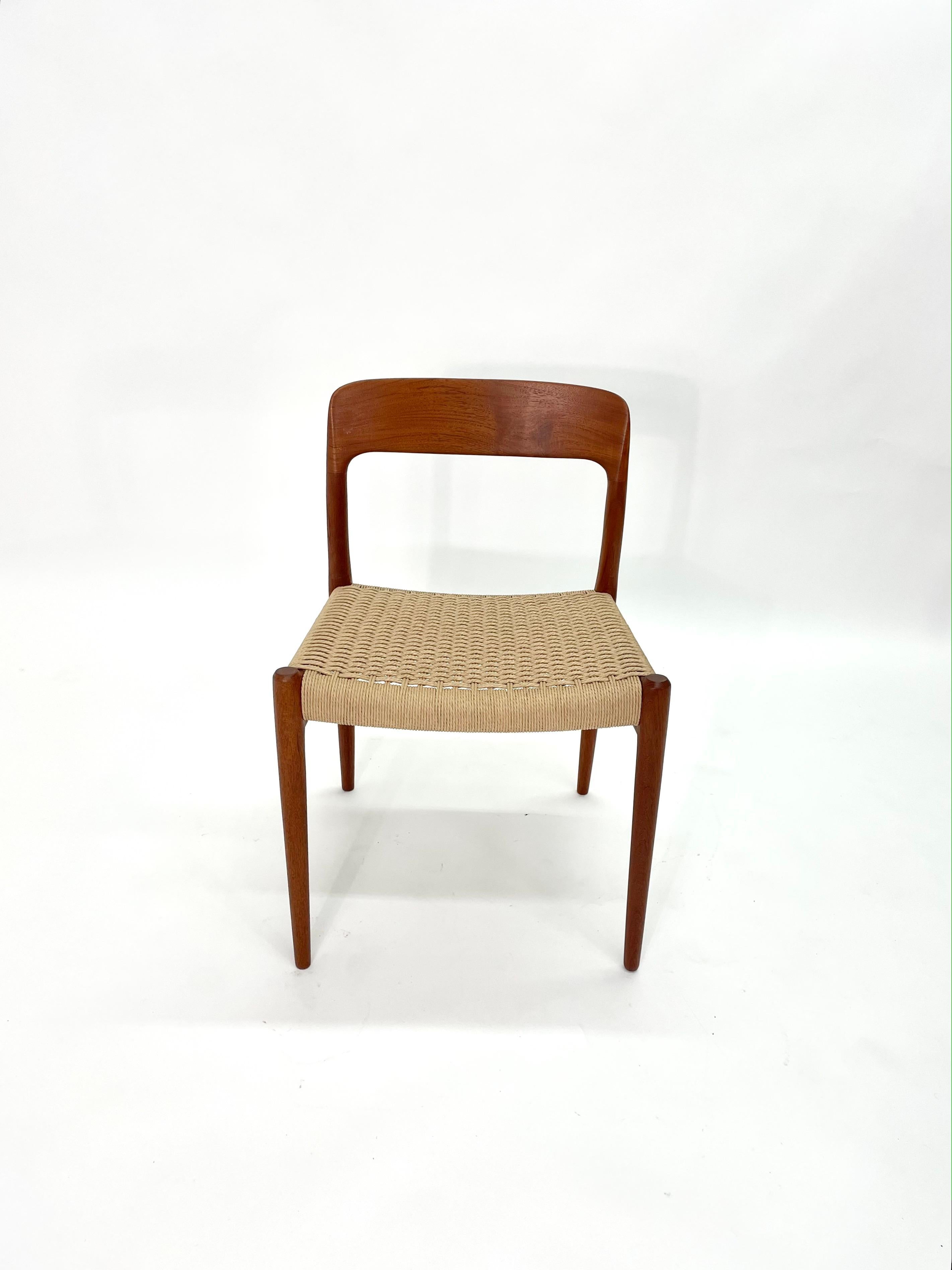 Mid-Century Modern 1960s Set of 8 Niels Moller Model 71 Teak Dining Chairs