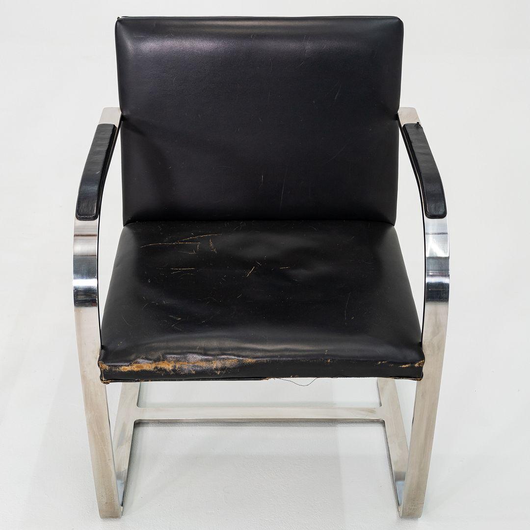 Juego de ocho sillas Mies van der Rohe Brno de barra plana de acero inoxidable de los años 60 en venta 3