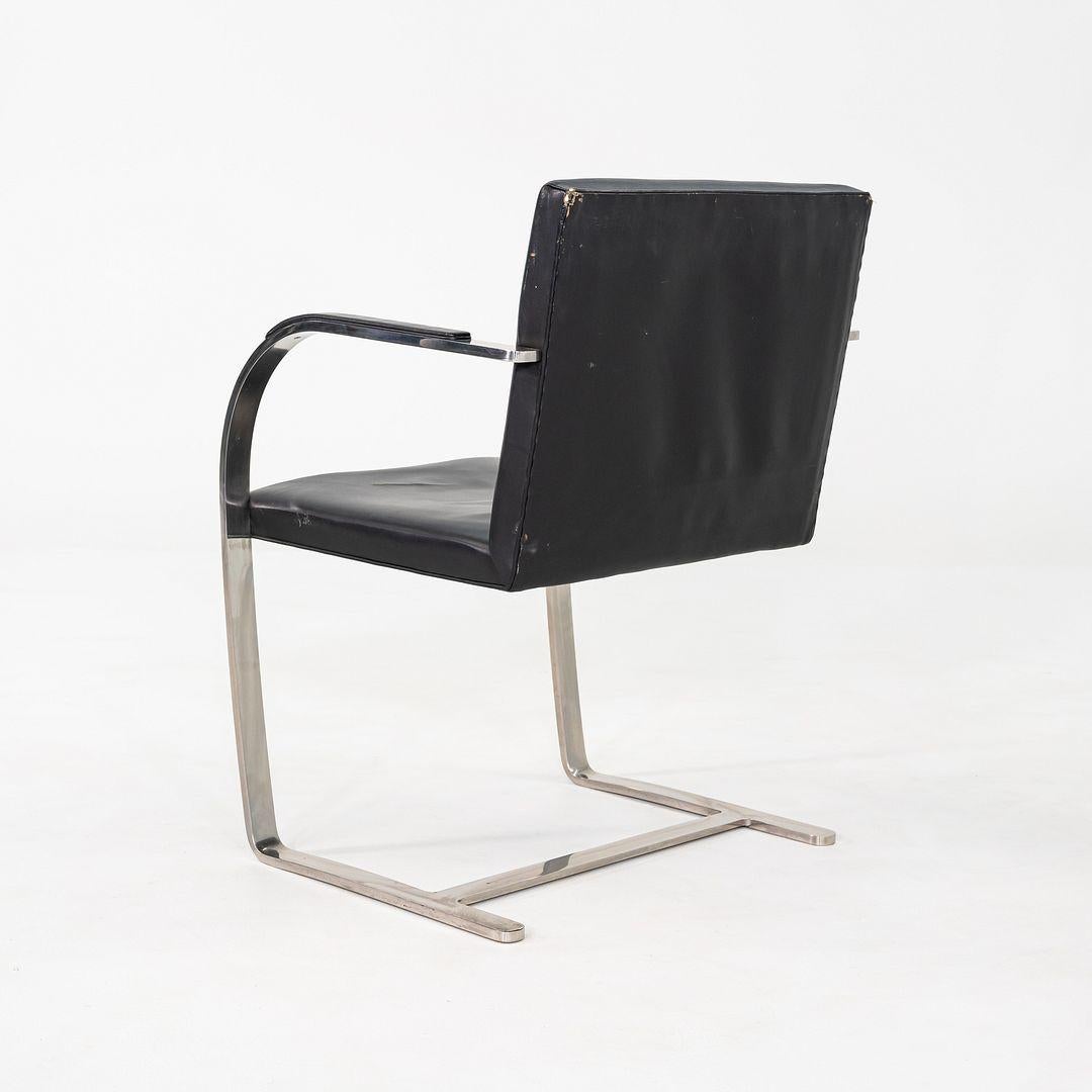 Juego de ocho sillas Mies van der Rohe Brno de barra plana de acero inoxidable de los años 60 Moderno en venta