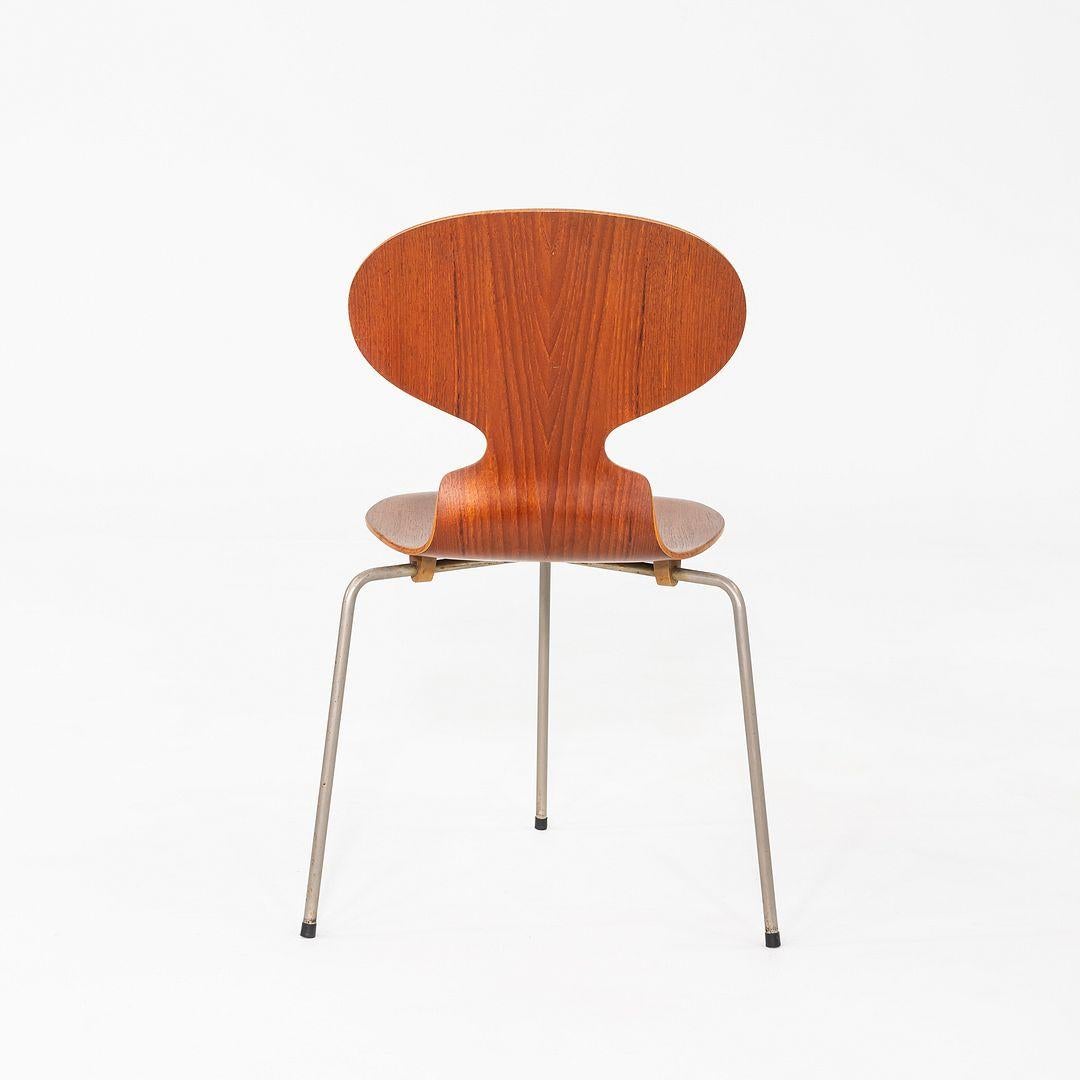 Milieu du XXe siècle 1960s Set of Four Chairs Arne Jacobsen for Fritz Hansen in Teak (Quatre chaises Fourmi Arne Jacobsen pour Fritz Hansen en teck) en vente