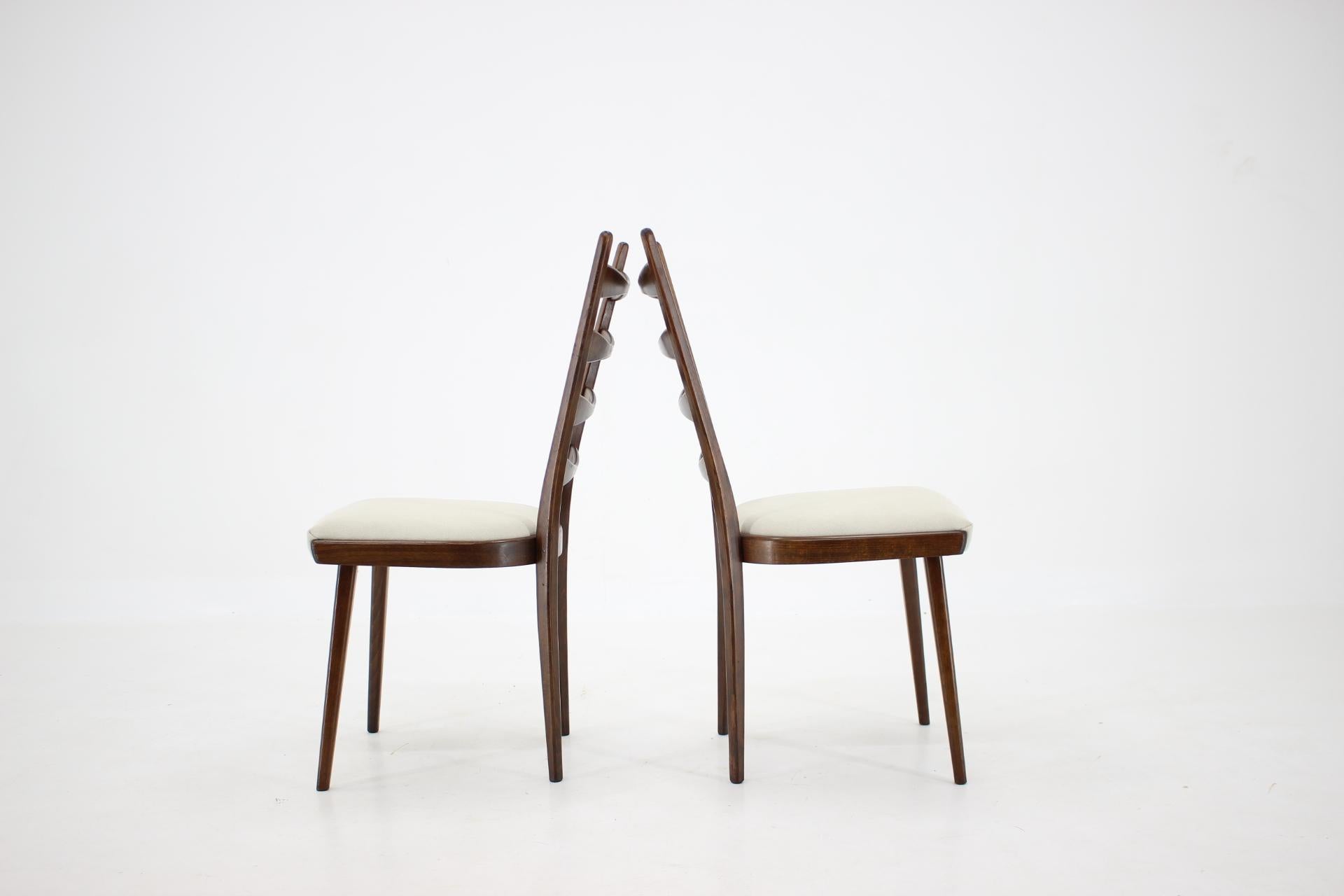 Mid-20th Century 1960s Set of Four Beech Dining Chairs, Czechoslovakia