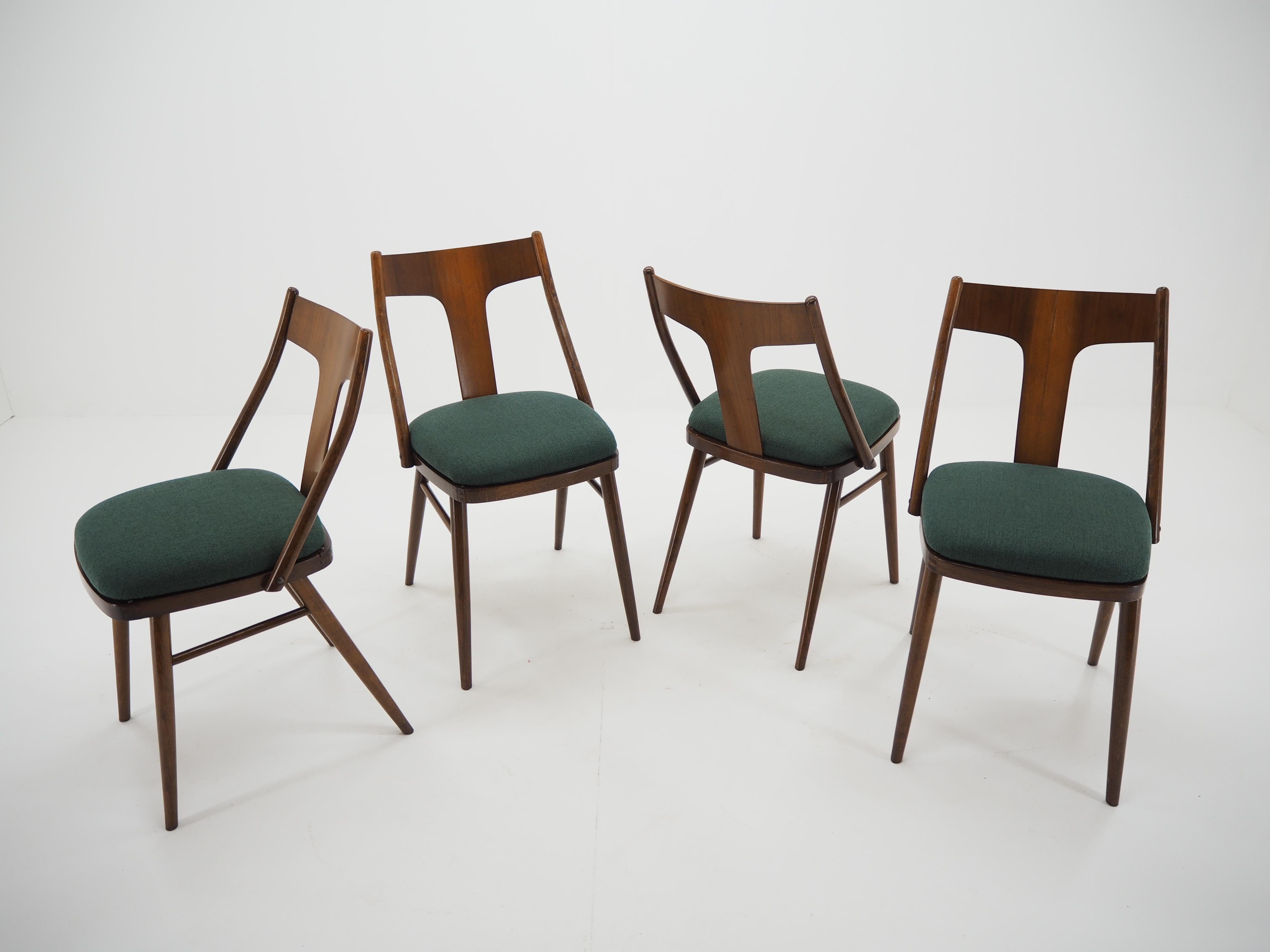 Set aus vier Esszimmerstühlen aus den 1960er Jahren, Tschechoslowakei im Angebot 4