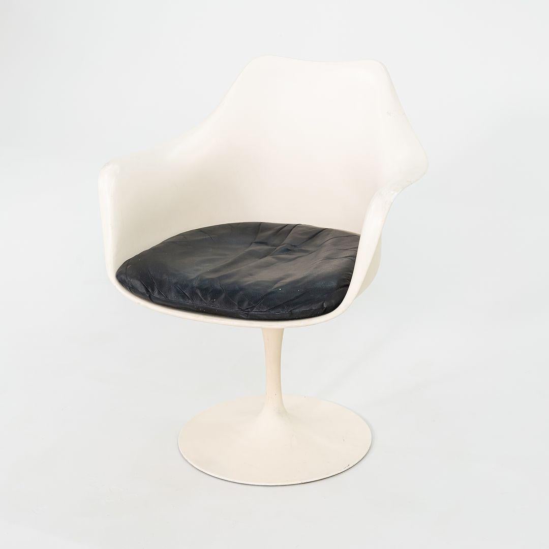 Américain Ensemble de quatre fauteuils à piédestal Tulip d'Eero Saarinen pour Knoll, modèle 150US, des années 1960 en vente