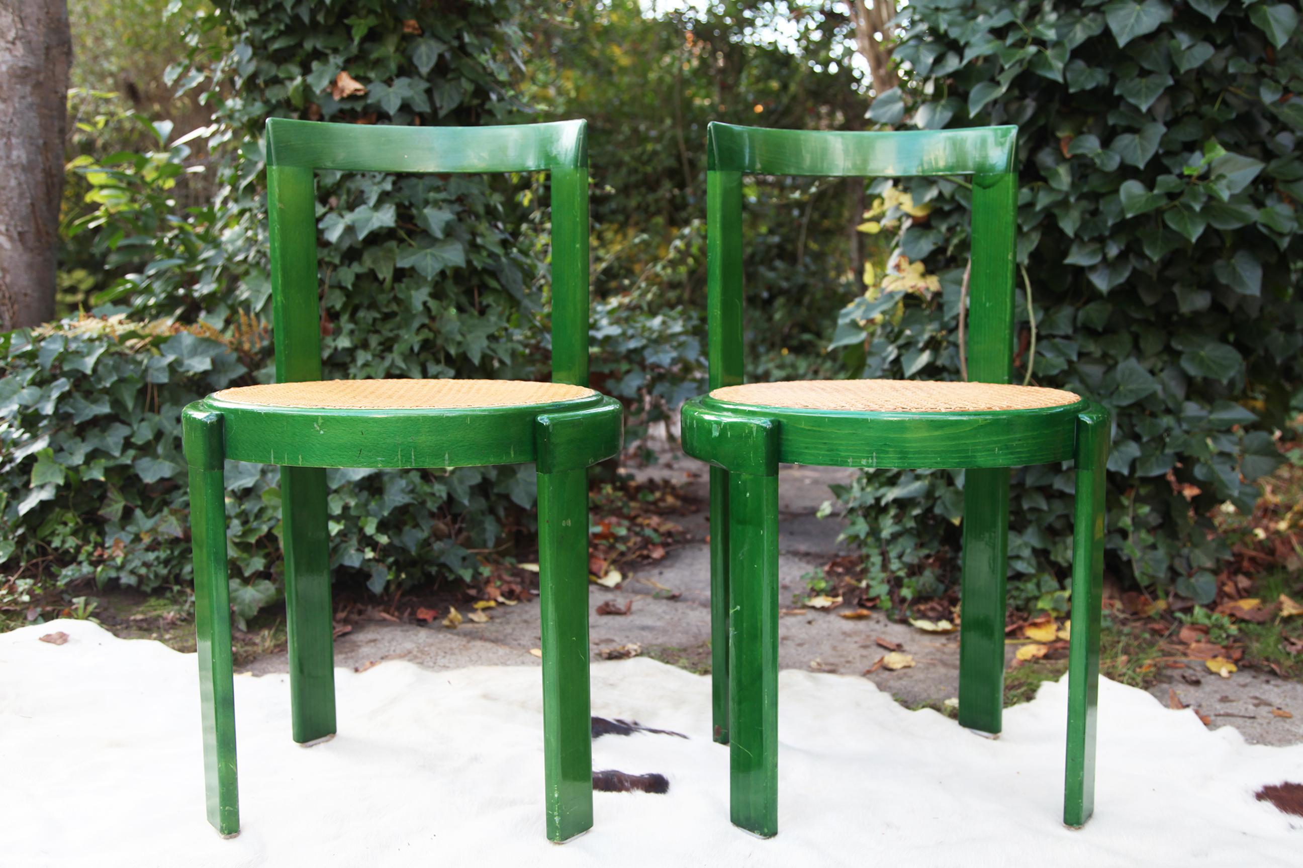 italien 1960s Set of Four Mid-Century 1960s Italian Green Bentwood Dining Chairs, Cane