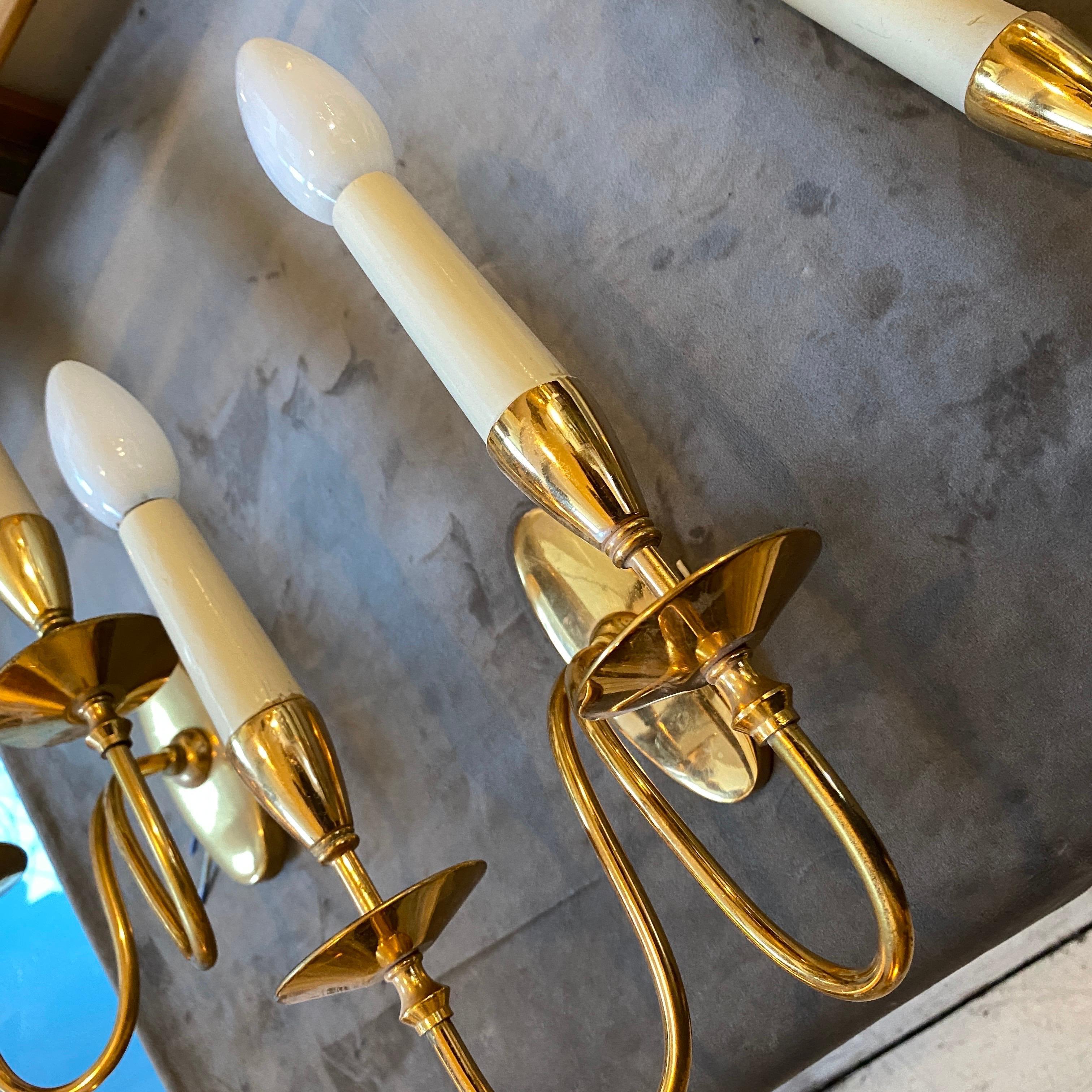 1960s Set of Four Mid-Century Modern Elegant Wall Sconces by Bruno Chiarini 4