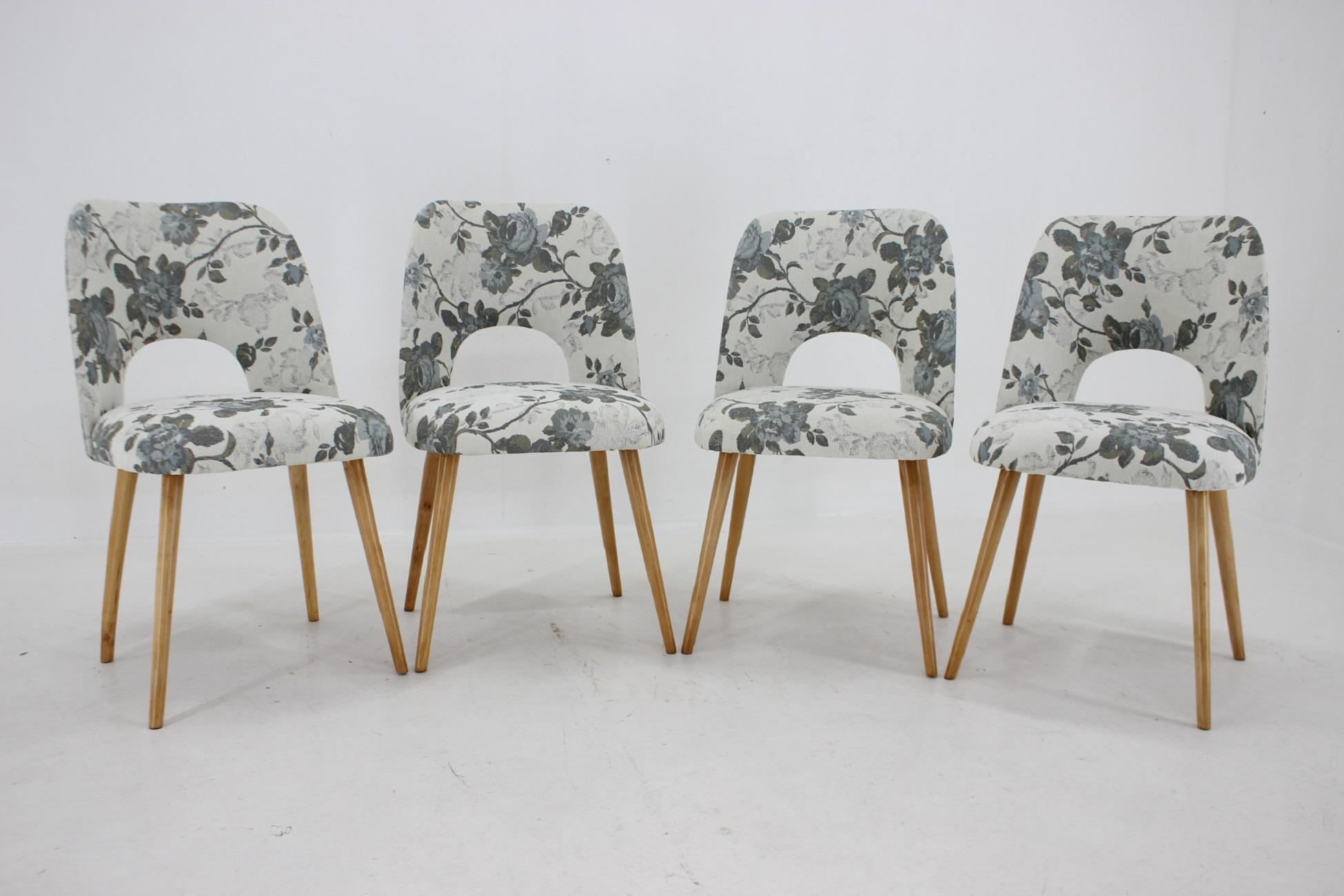 Mid-Century Modern 1960s Set of Four Oswald Haerdtl Dining Chairs in Fabric, Czechoslovakia For Sale