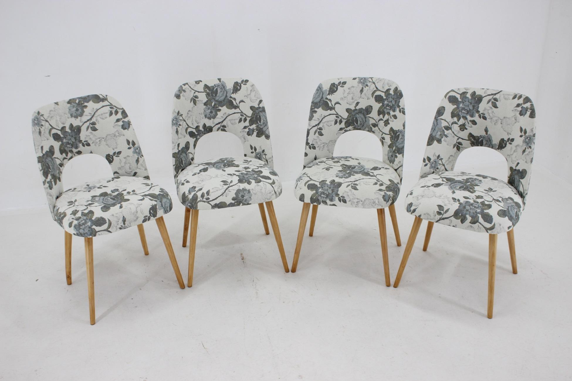 Polished 1960s Set of Four Oswald Haerdtl Dining Chairs in Fabric, Czechoslovakia For Sale