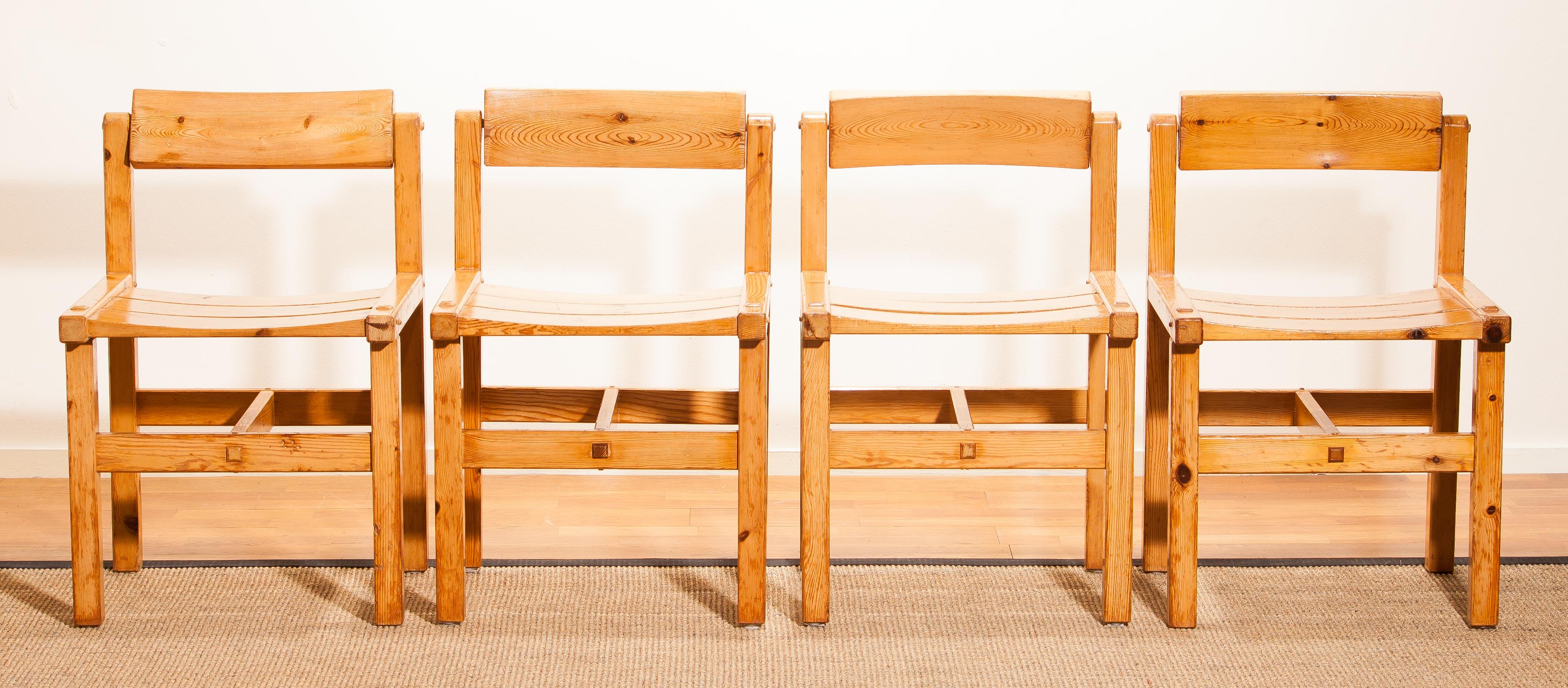 1960s, Set of Four Pine Dining Chairs by Edvin Helseth, Norway 1