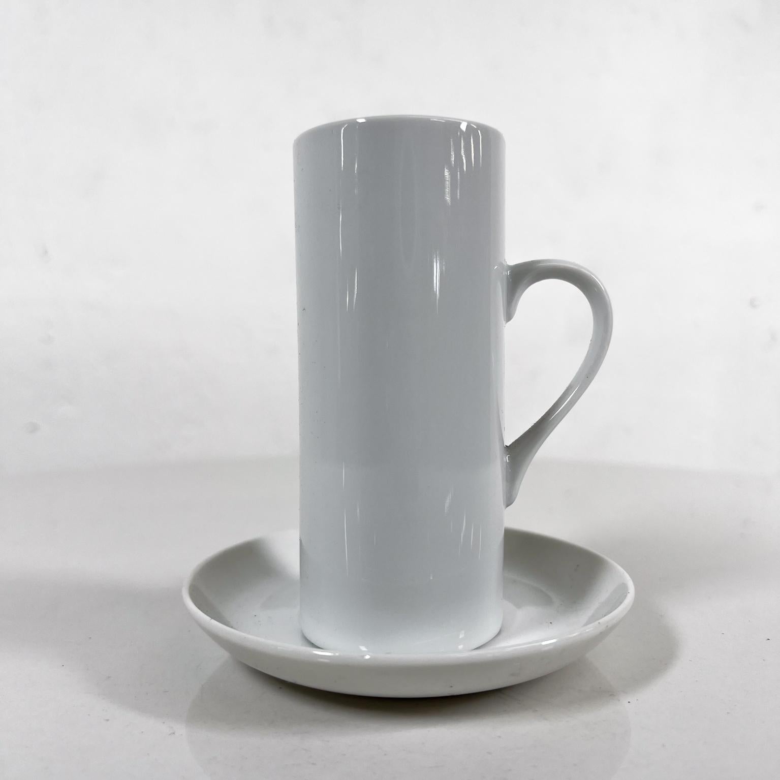 1960s Set of Four Porcelain Espresso Demitasse Cups & Saucers Lagardo Tackett 2