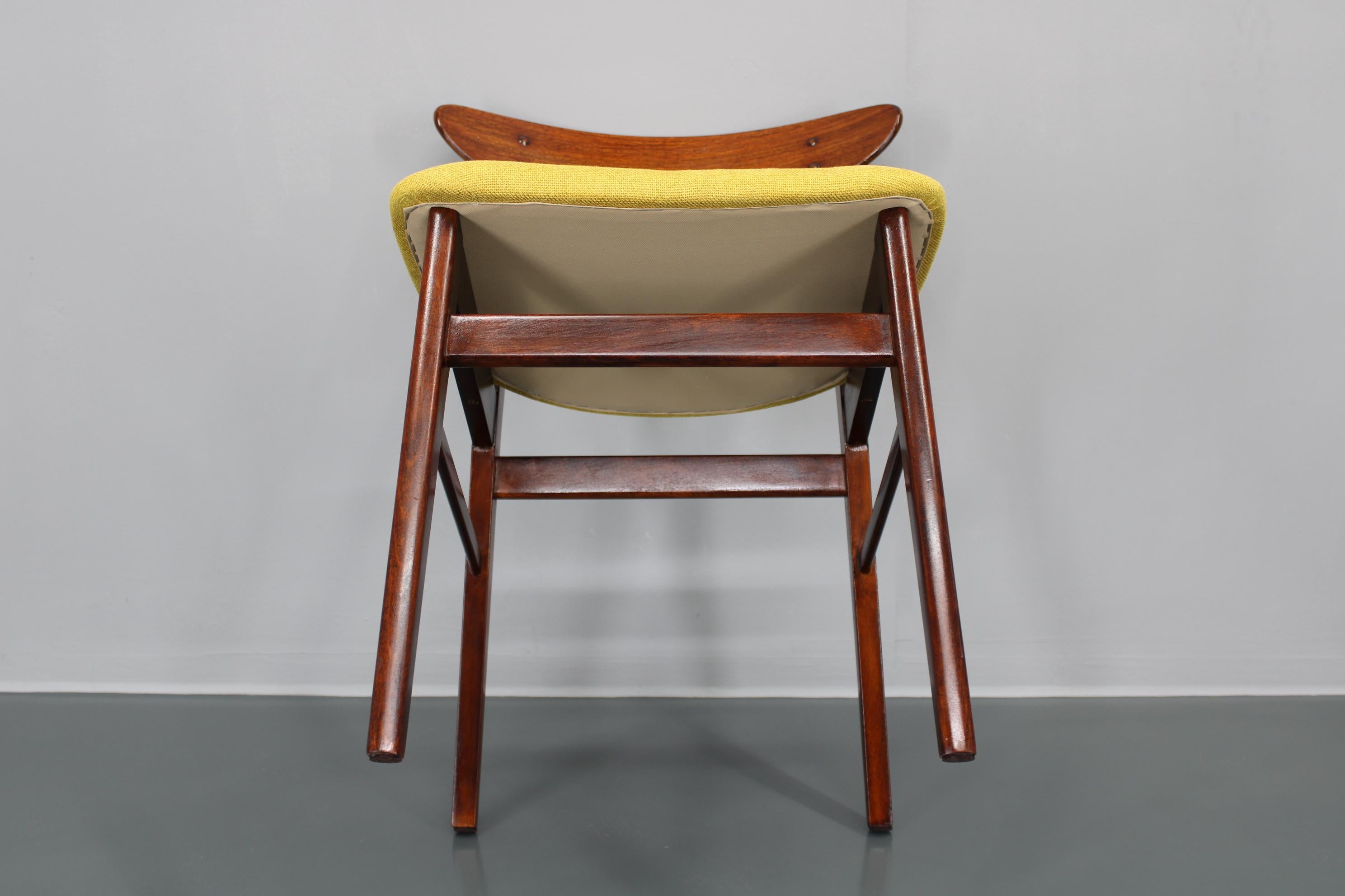 Juego de cuatro sillas de comedor restauradas de los años 60, Farstrup, Dinamarca en venta 4