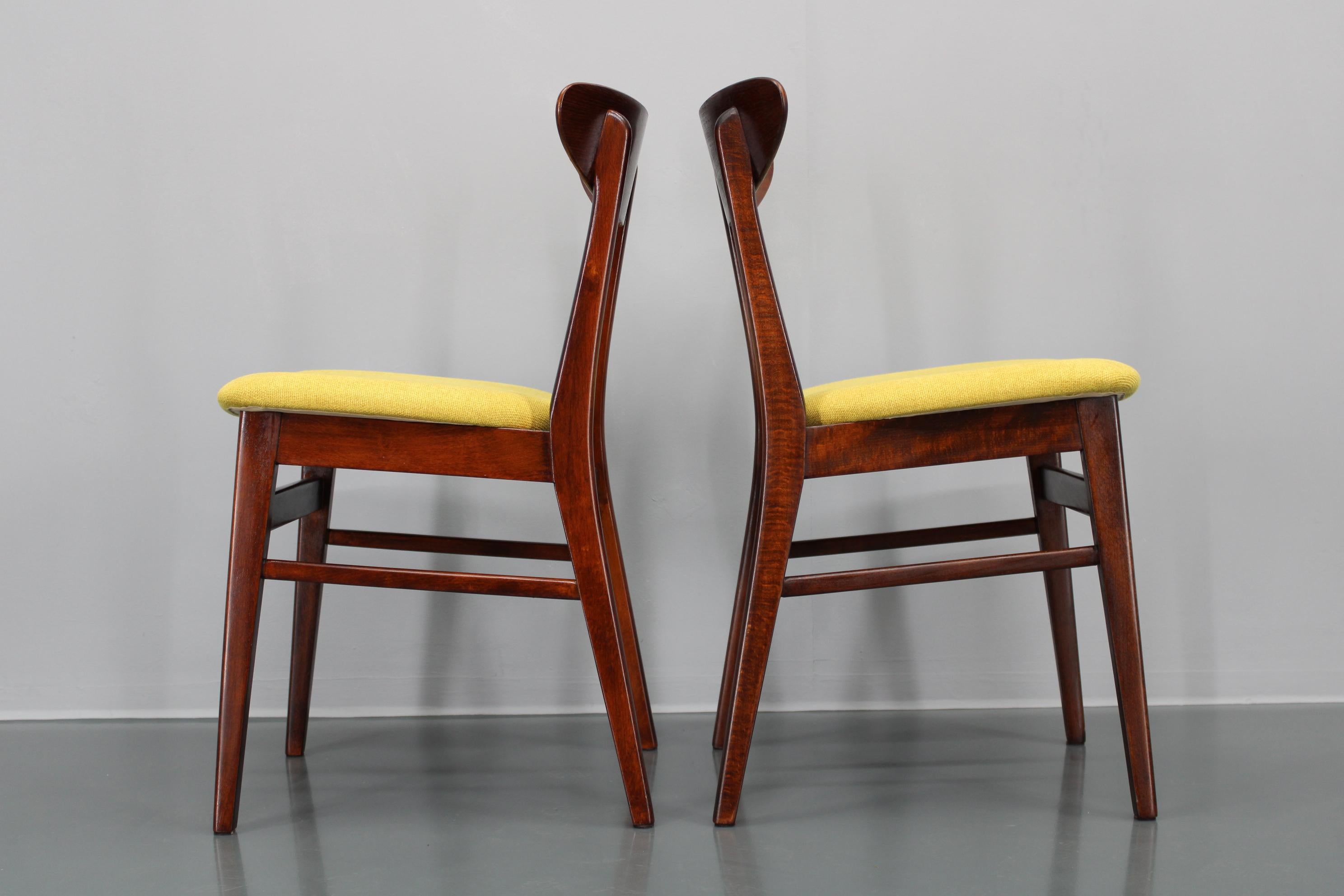 Juego de cuatro sillas de comedor restauradas de los años 60, Farstrup, Dinamarca en venta 5