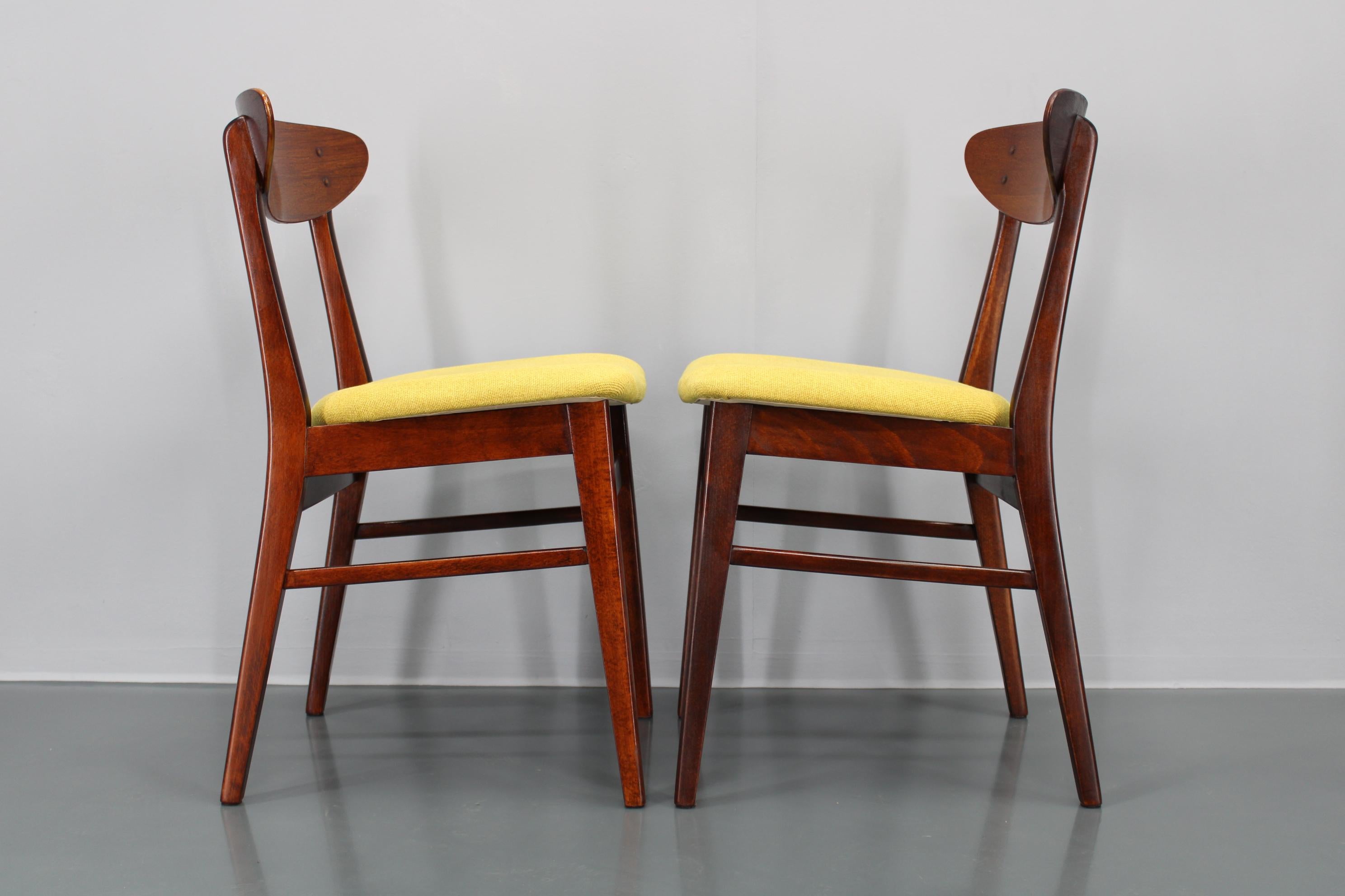 Juego de cuatro sillas de comedor restauradas de los años 60, Farstrup, Dinamarca en venta 7