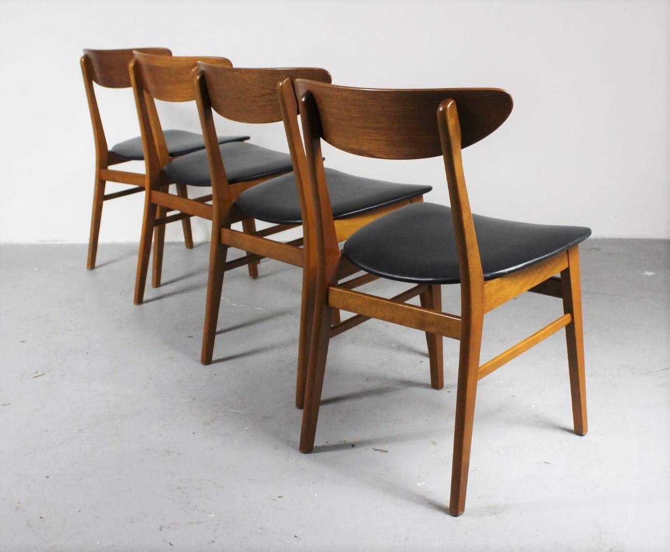 Danish 1960s Set of Four Teak Dining Chairs, Denmark For Sale