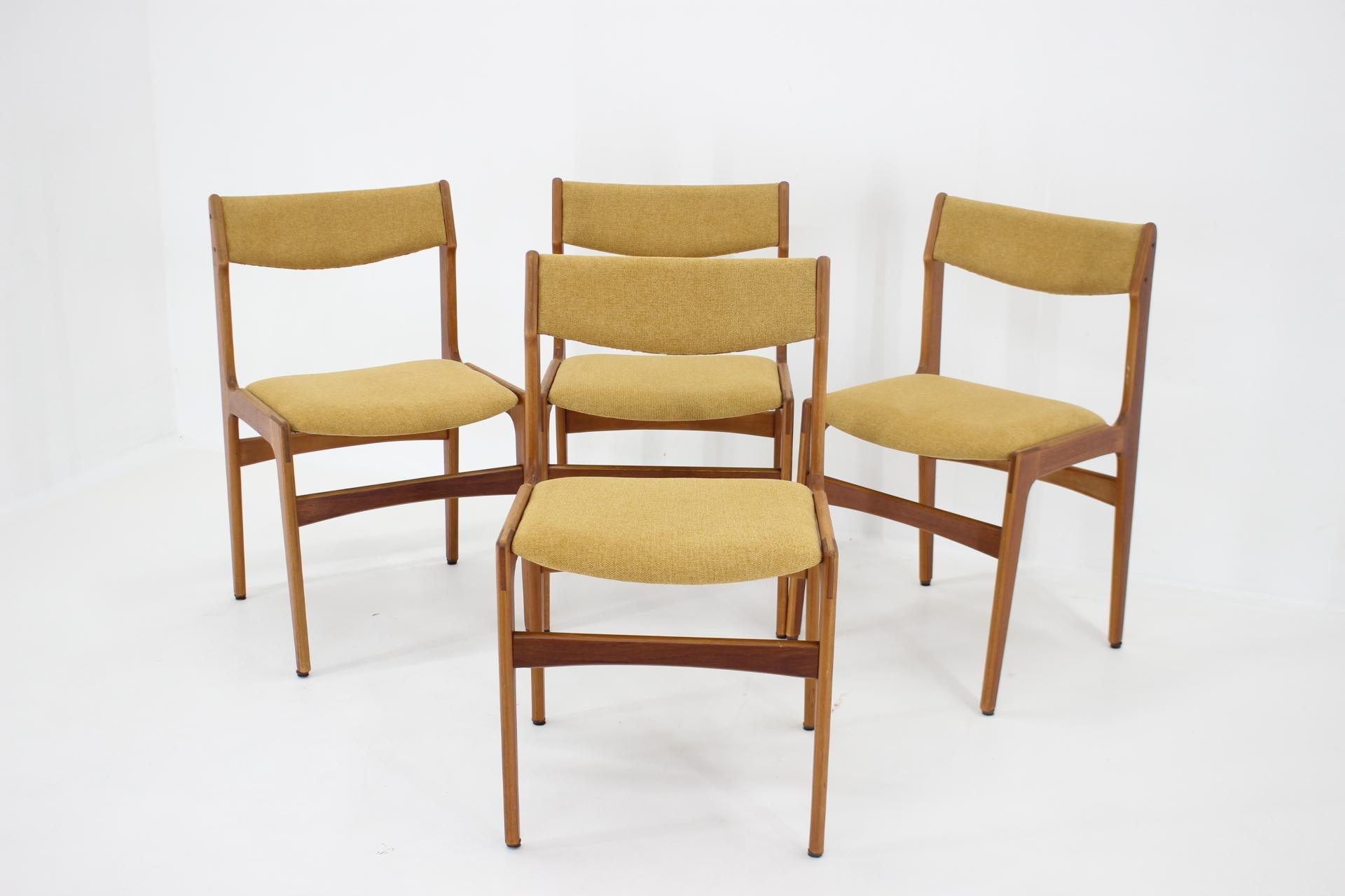 Czech 1960s Set of Four Teak Dining Chairs, Denmark
