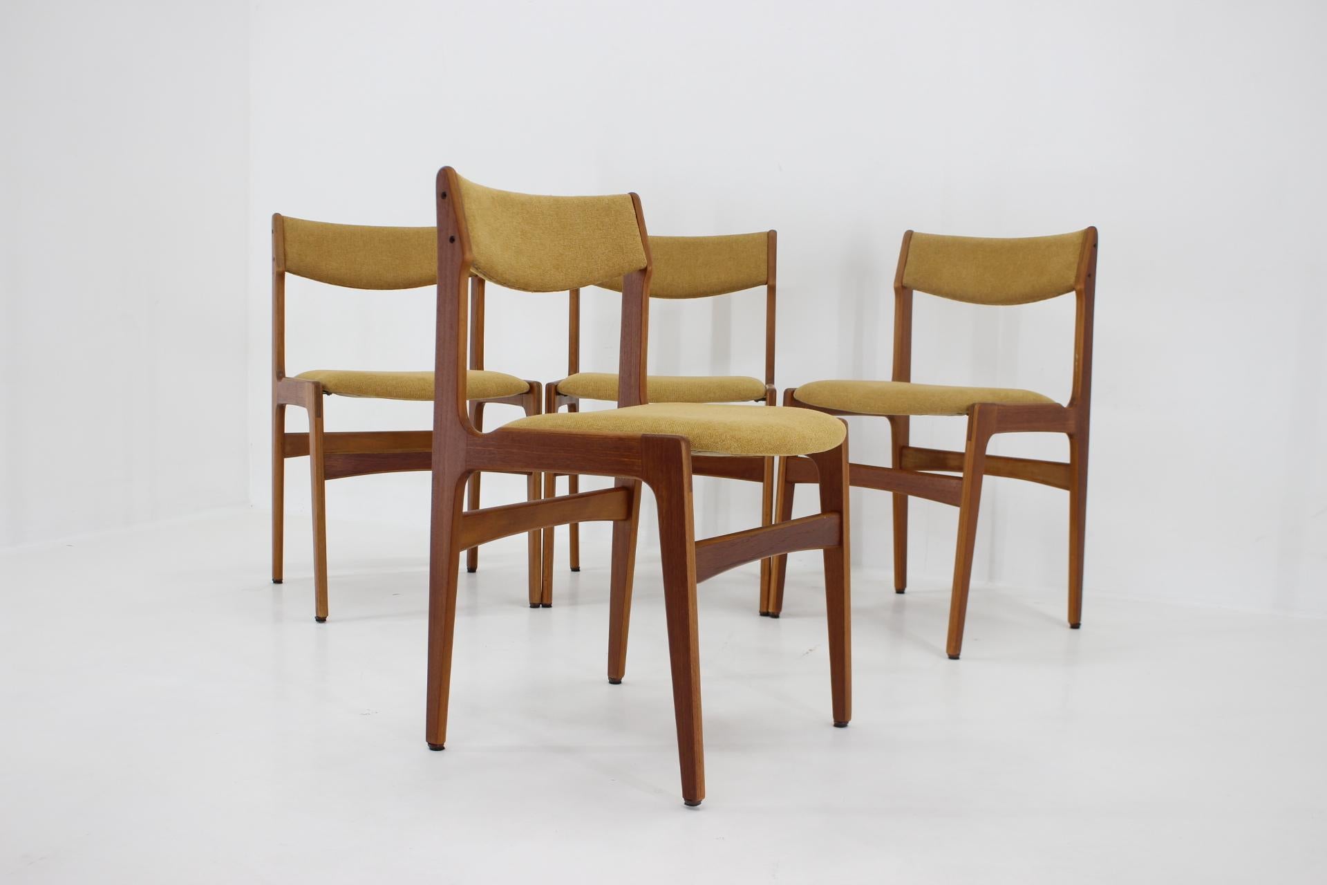 Mid-20th Century 1960s Set of Four Teak Dining Chairs, Denmark