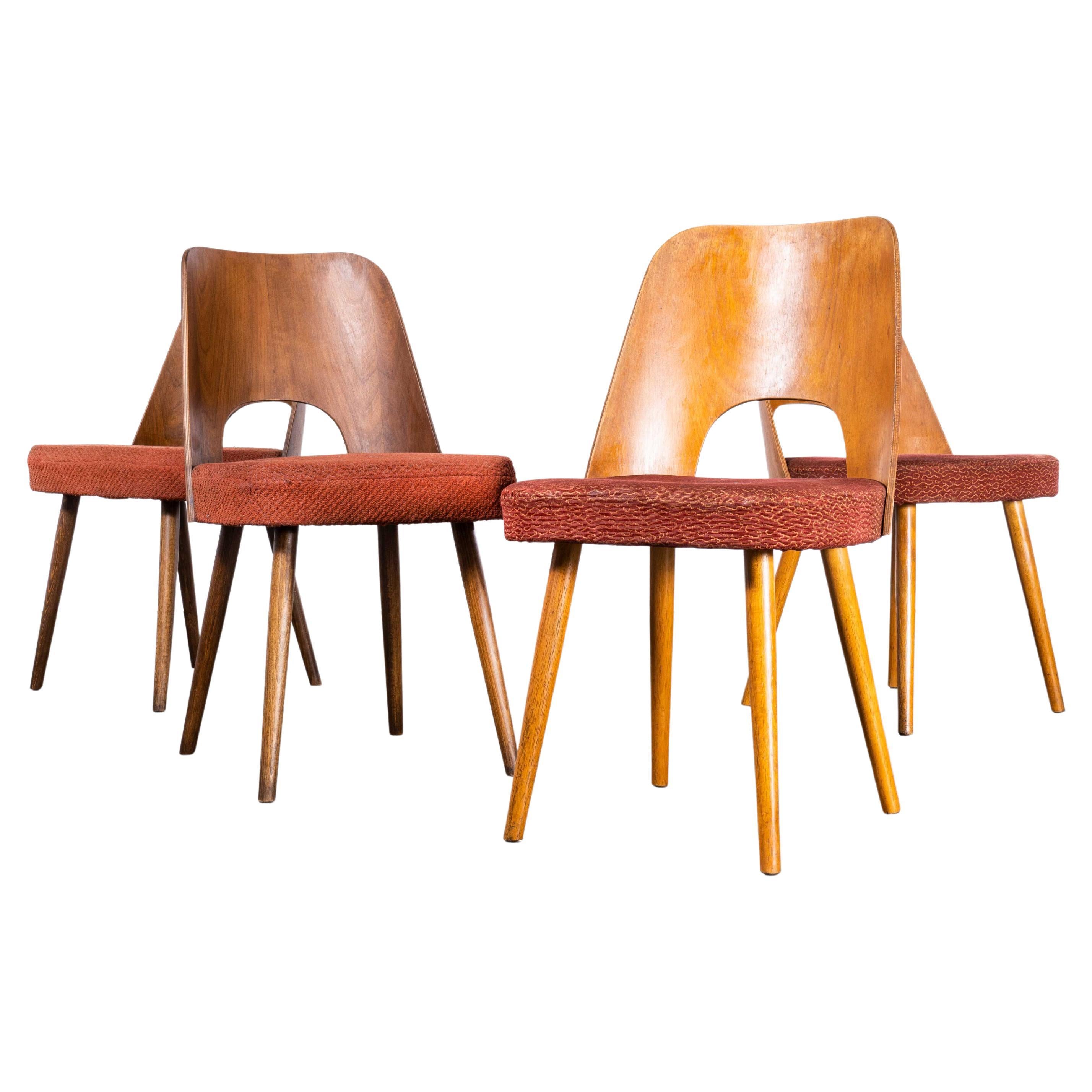 1960er Set von vier gepolsterten Esszimmerstühlen - Oswald Haerdtl (2349) im Angebot