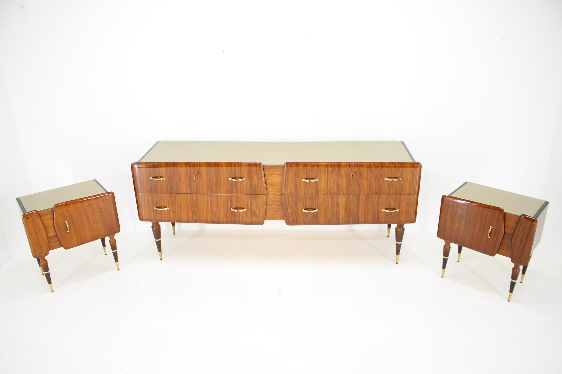 Italian 1960s Set of Sculptural Wooden Bedside Tables and Sideboard, Italy For Sale