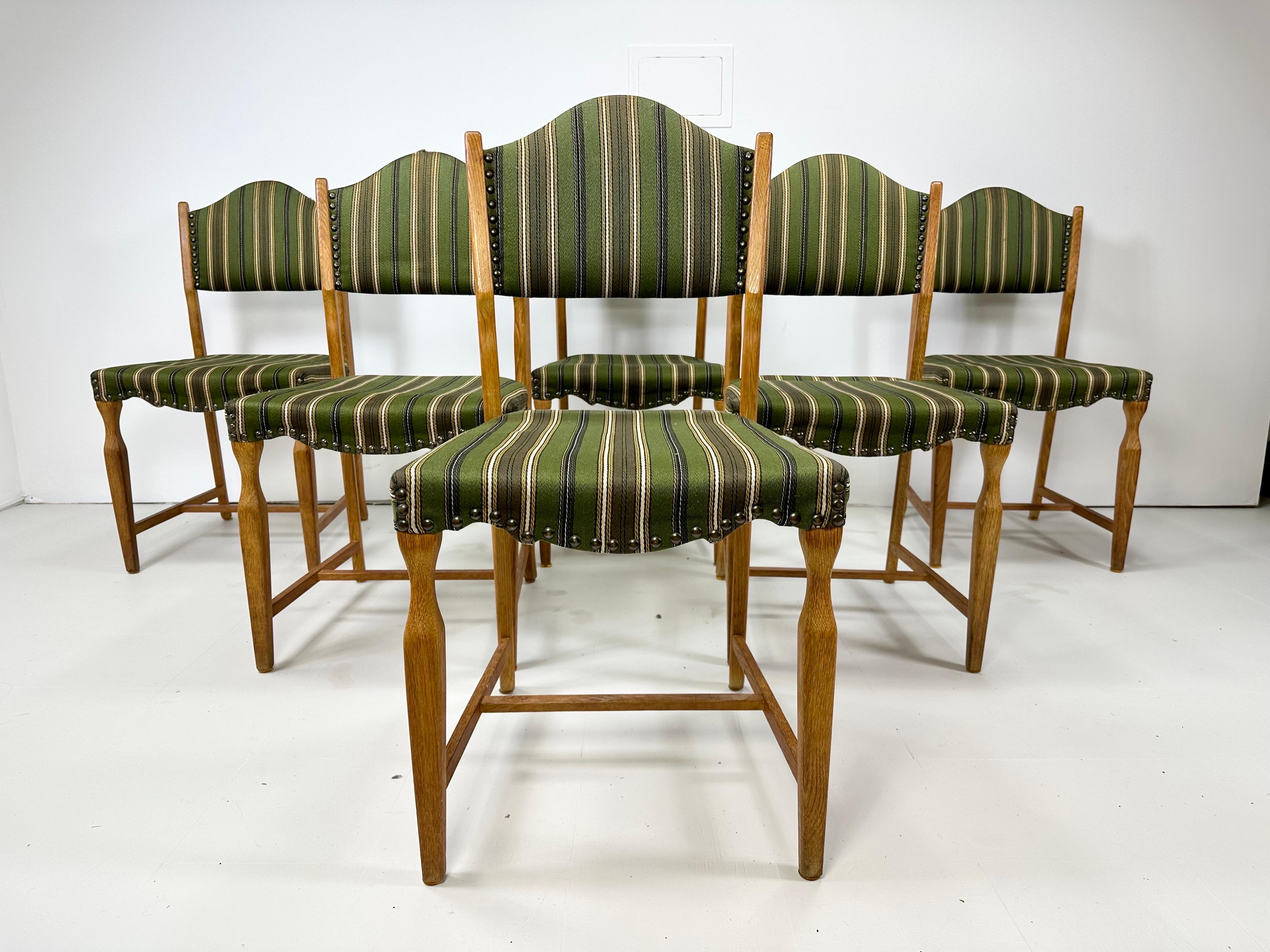 1960s Set of Six Dining Chairs by Henning Kjaernulf For Sale 5