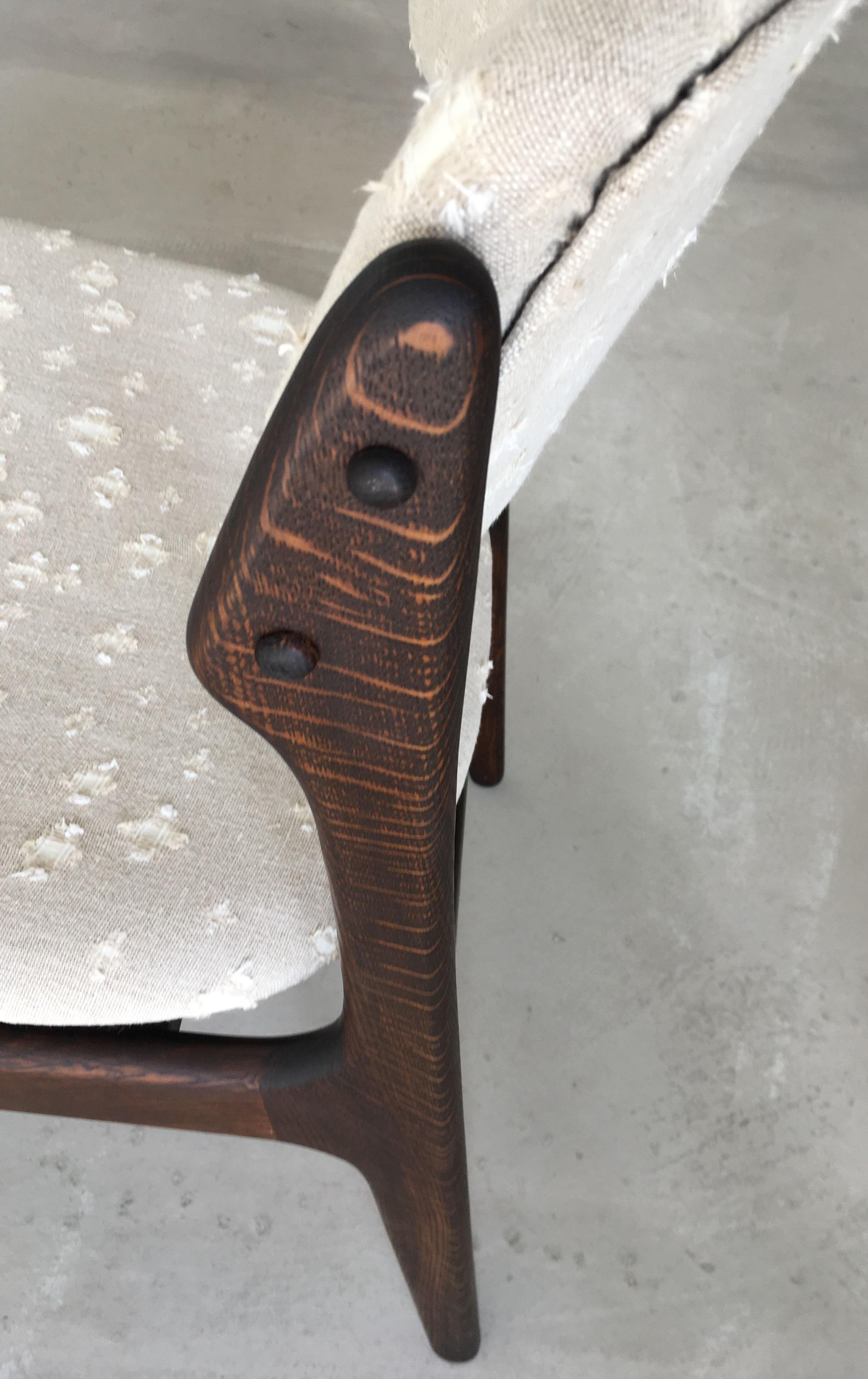 1960s Set of Six Fully Restored Customizable Erik Buch Tanned Oak Dining Chairs (Chaises à manger en chêne tanné) en vente 6