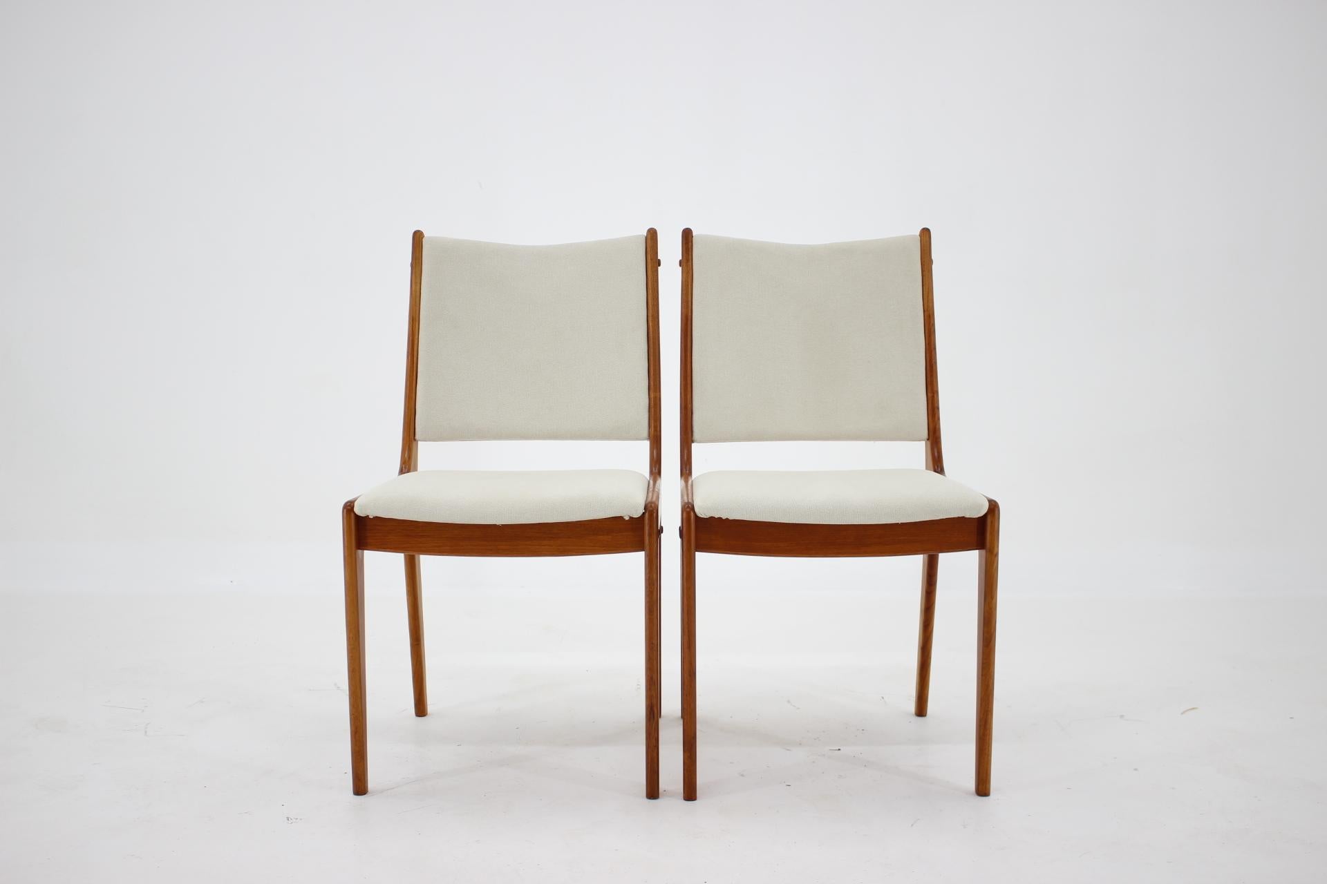 1960s Set of Six Johannes Andersen Teak Dining Chairs by Uldum Mobelfabric, Denm In Good Condition In Praha, CZ