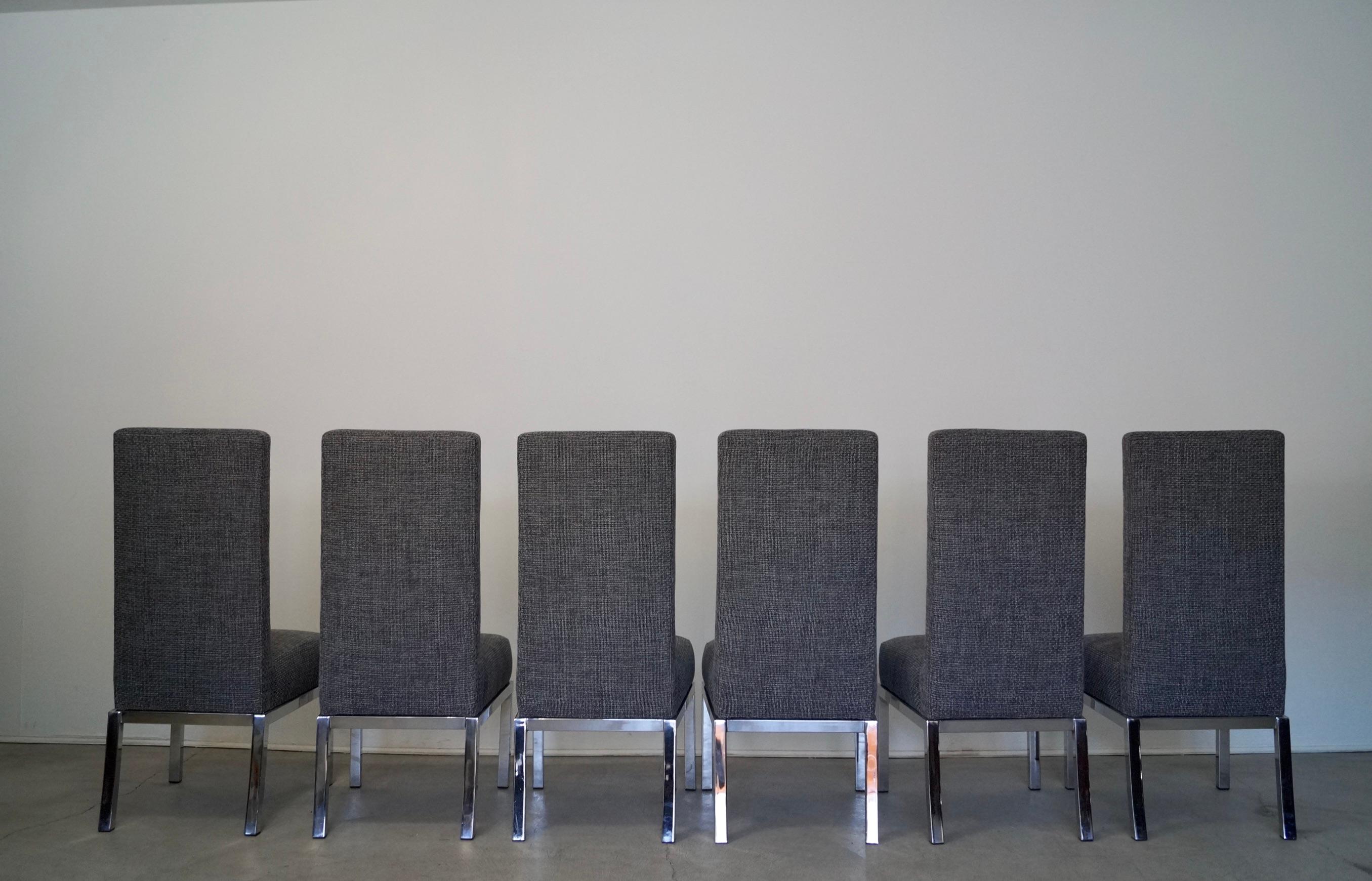 Ensemble de six chaises de salle à manger mi-siècle moderne des années 1960 en vente 3