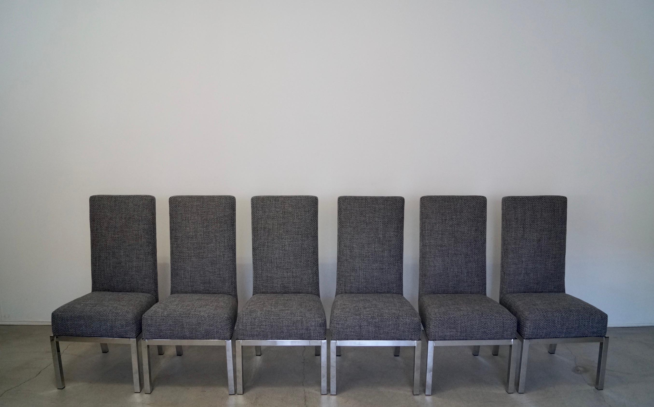 Ensemble de six chaises de salle à manger vintage Mid-century Modern à vendre. Conçues par le célèbre designer Milo Baughman pour le Design Institute of America dans les années 1960, elles ont été restaurées par des professionnels. Les bases