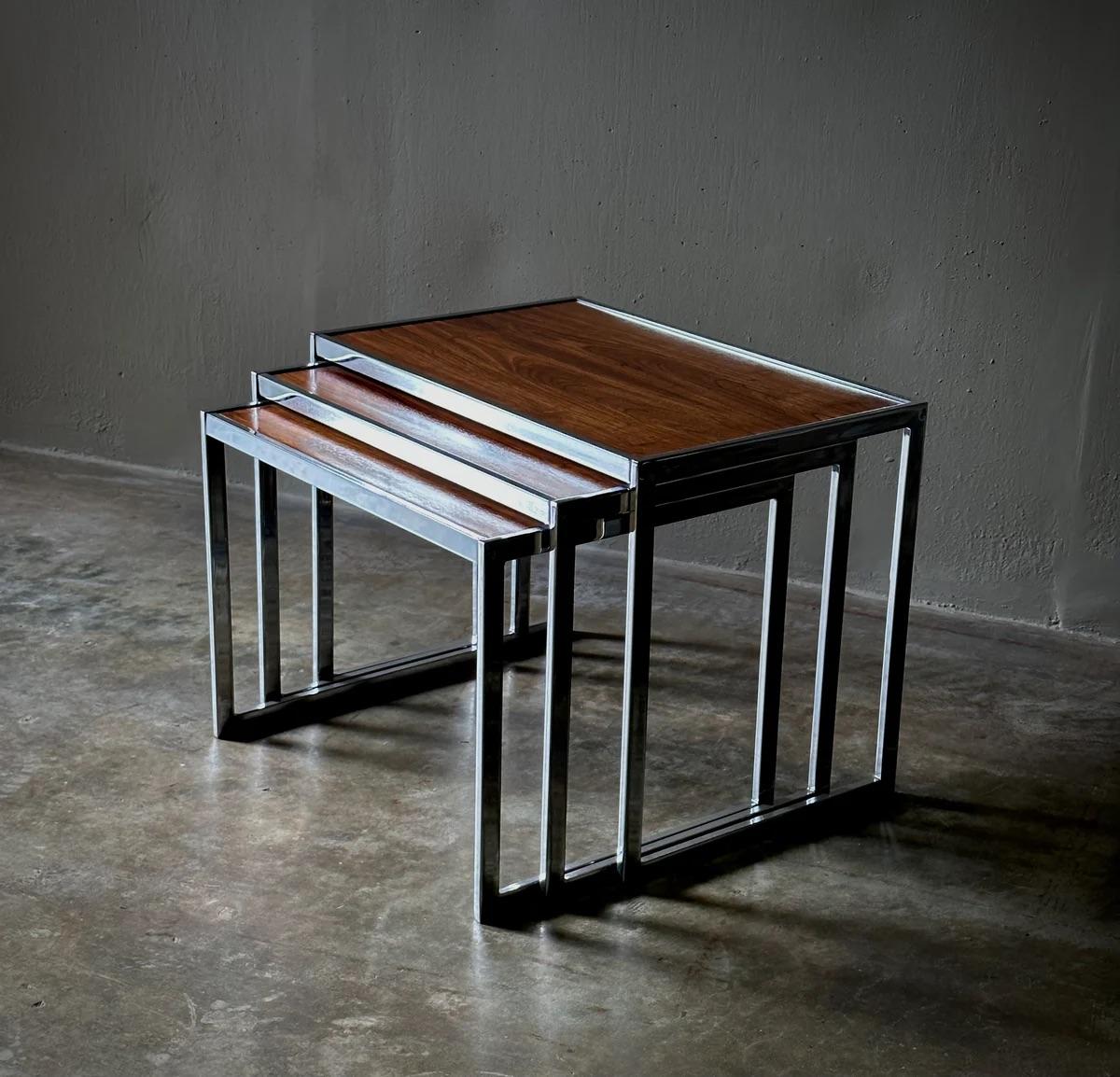 1960s Set of Three English Wood and Chrome Nesting Tables In Good Condition For Sale In Los Angeles, CA
