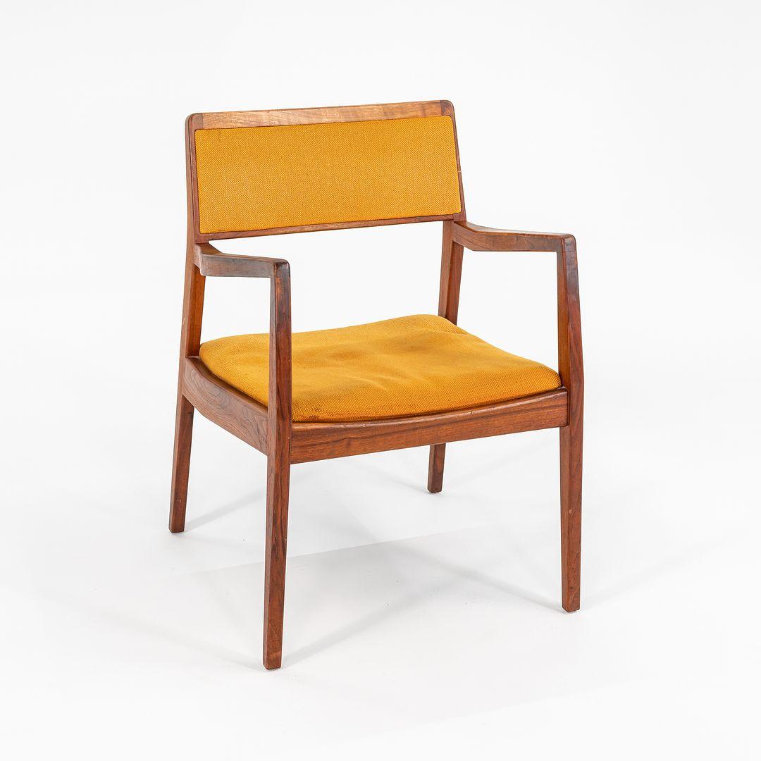 1960s Set of Twelve Jens Risom Playboy Armchairs in Walnut, Model C-140 In Good Condition For Sale In Philadelphia, PA
