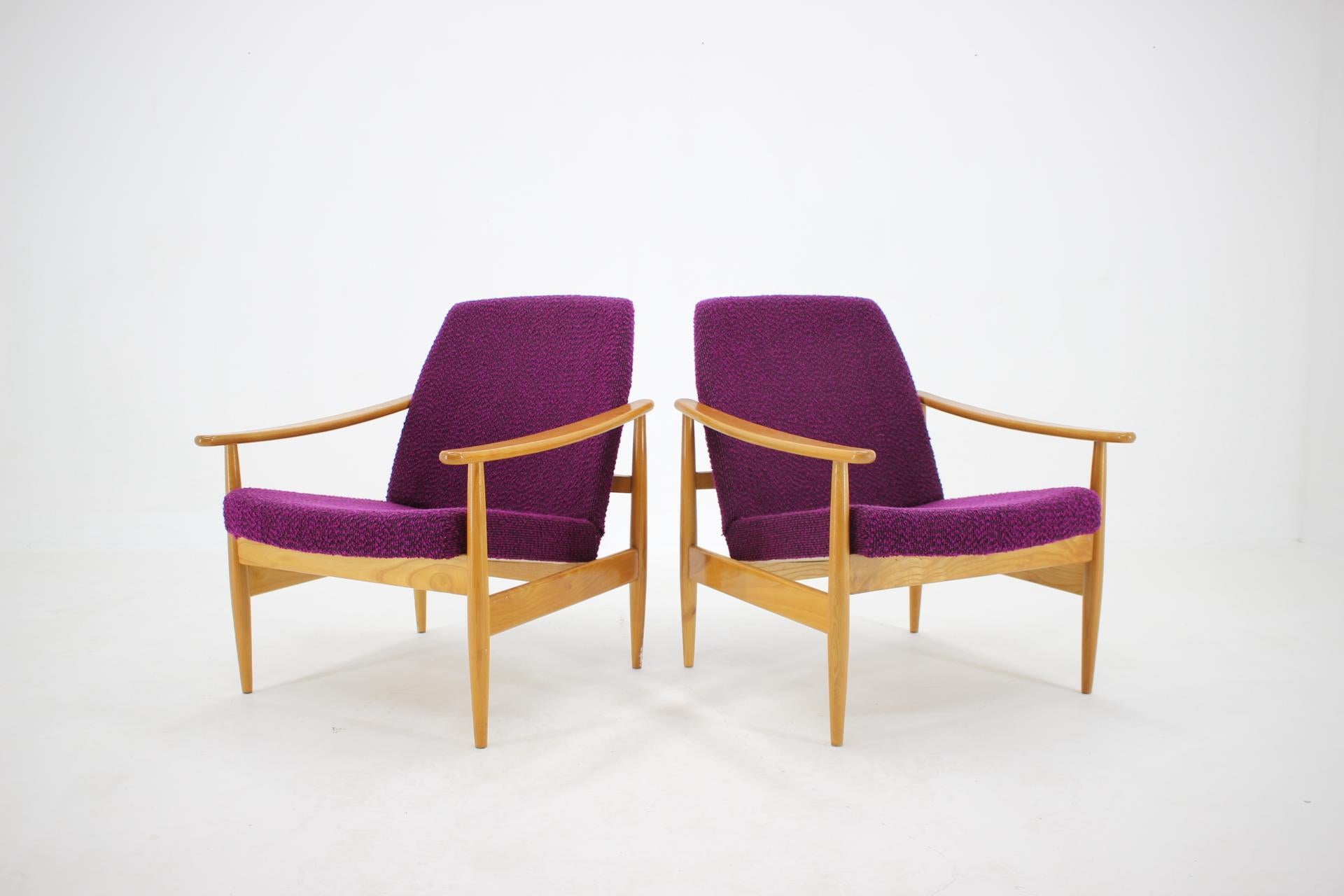 Mid-20th Century 1960s Set of Two Armchairs, Czechoslovakia For Sale