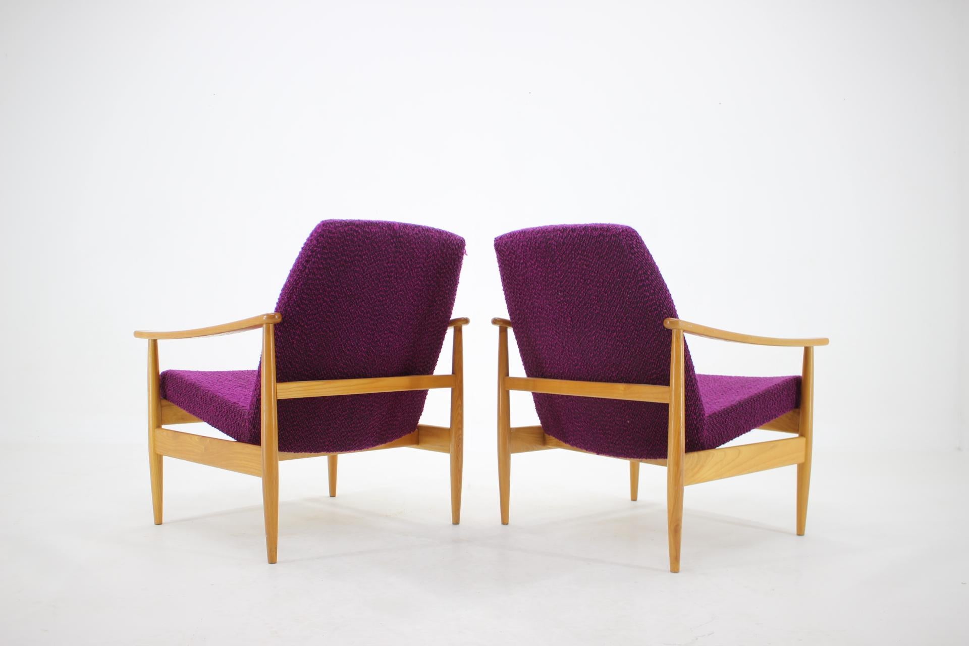1960s Set of Two Armchairs, Czechoslovakia For Sale 1
