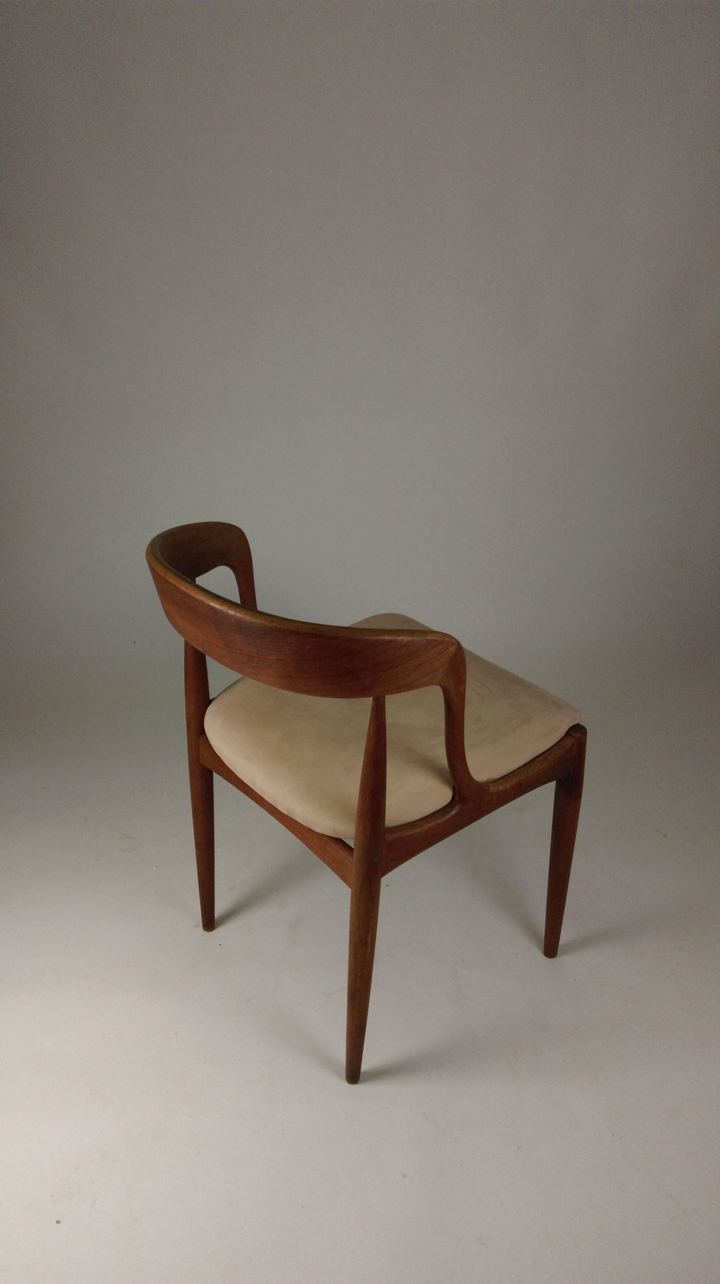 1960s Set of Two Danish Johannes Anderasen Chairs in Teak - Choice of Upholstery 4